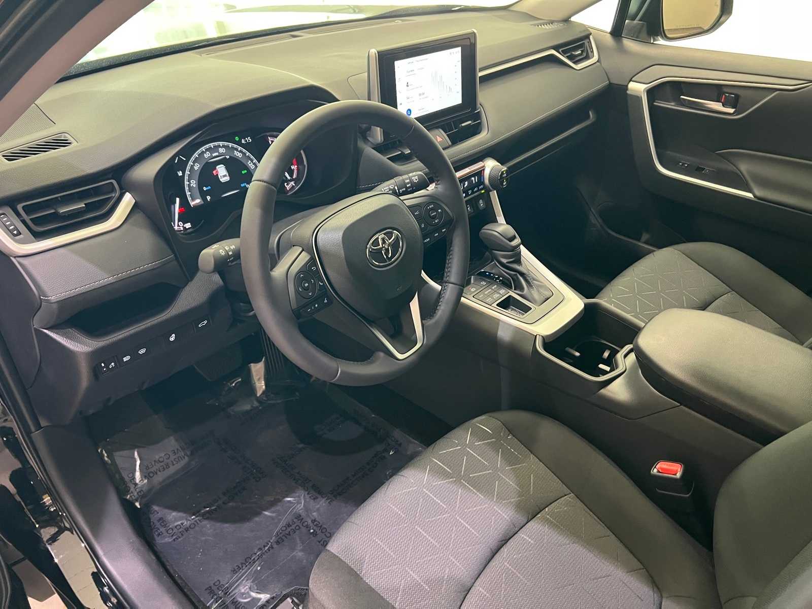 Thumbnail: 2025 Toyota RAV4 - 2