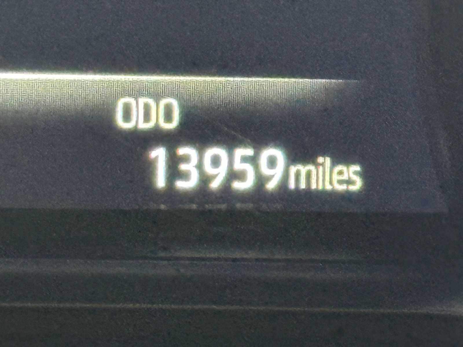 Thumbnail: 2024 Toyota Venza - 20