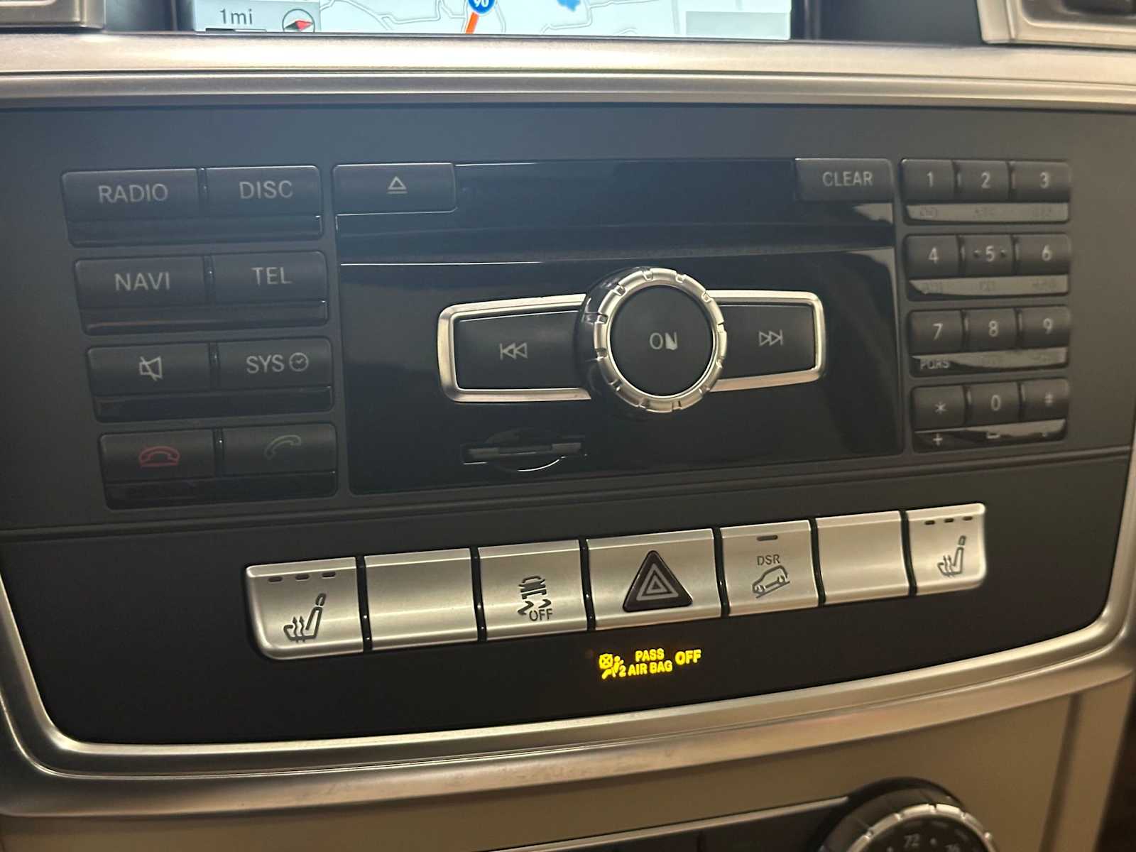 Thumbnail: 2015 Mercedes-Benz M-Class - 15