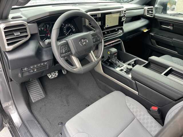 Thumbnail: 2025 Toyota Tundra - 2