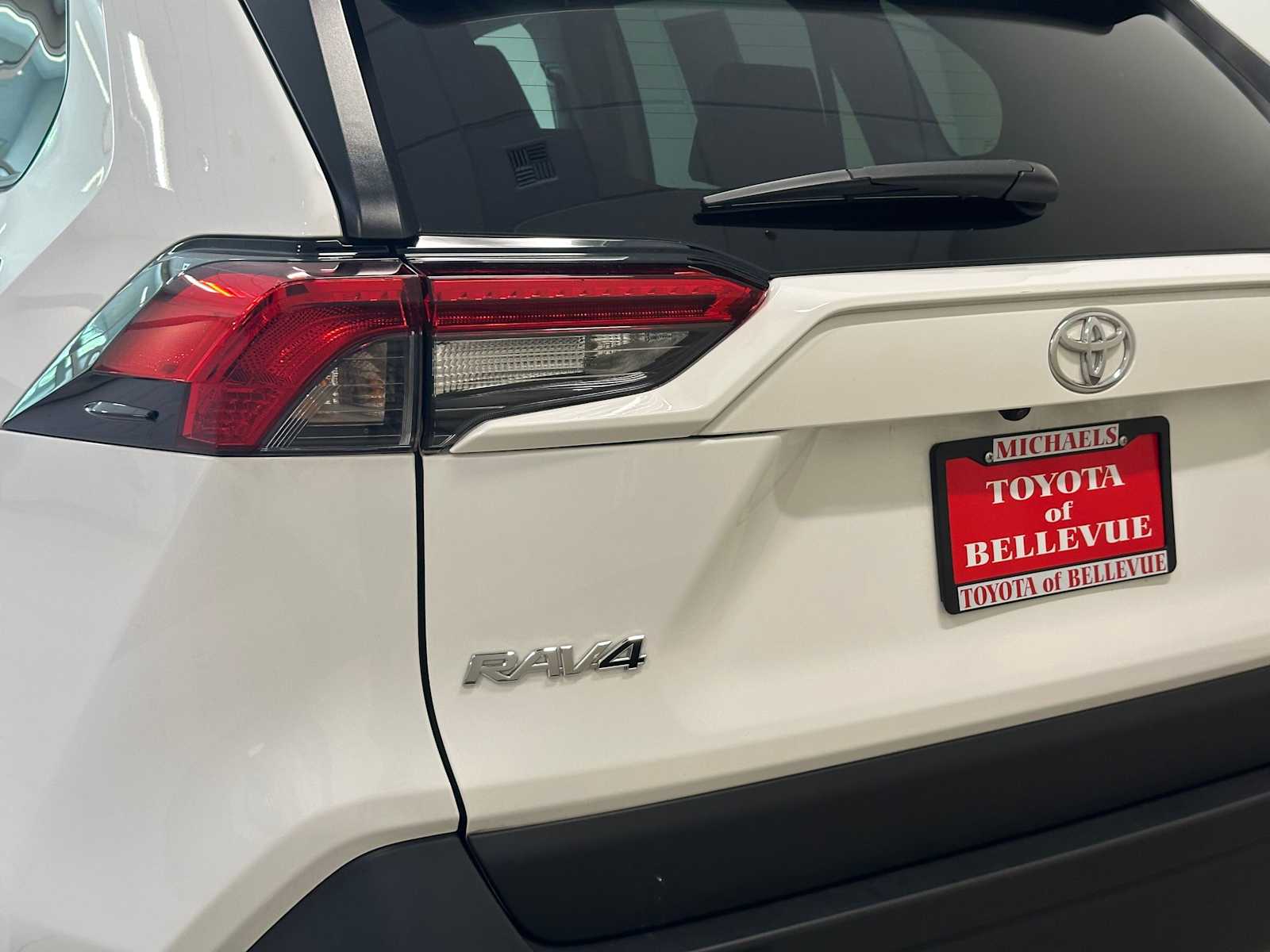 Thumbnail: 2025 Toyota RAV4 - 7