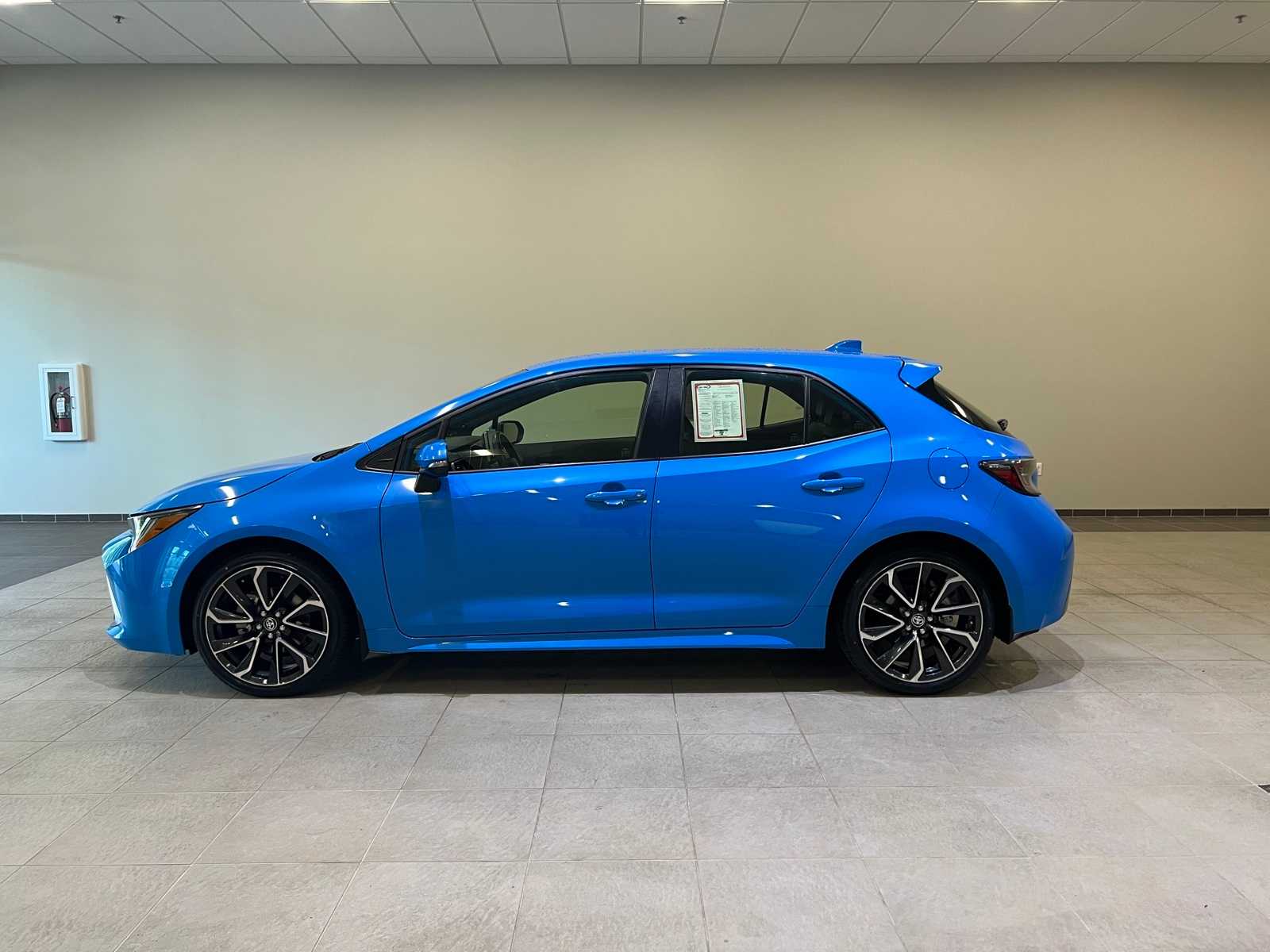 Thumbnail: 2022 Toyota Corolla - 3