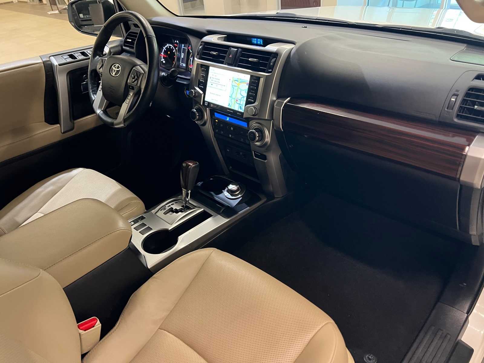 Thumbnail: 2023 Toyota 4Runner - 15