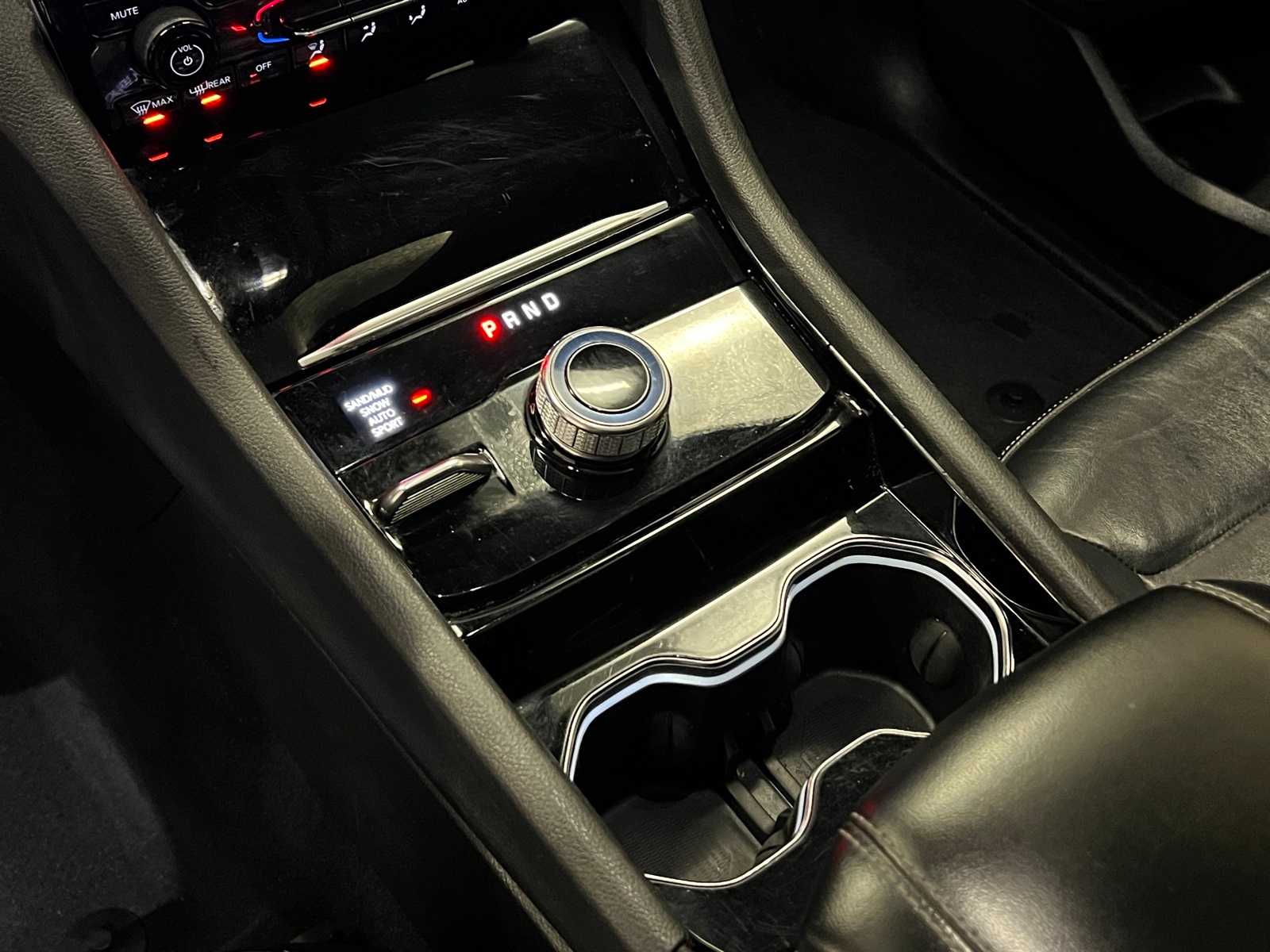 Thumbnail: 2021 Jeep Grand Cherokee L - 22