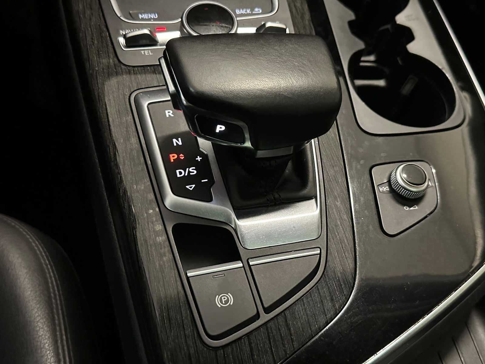 Thumbnail: 2018 Audi Q7 - 16
