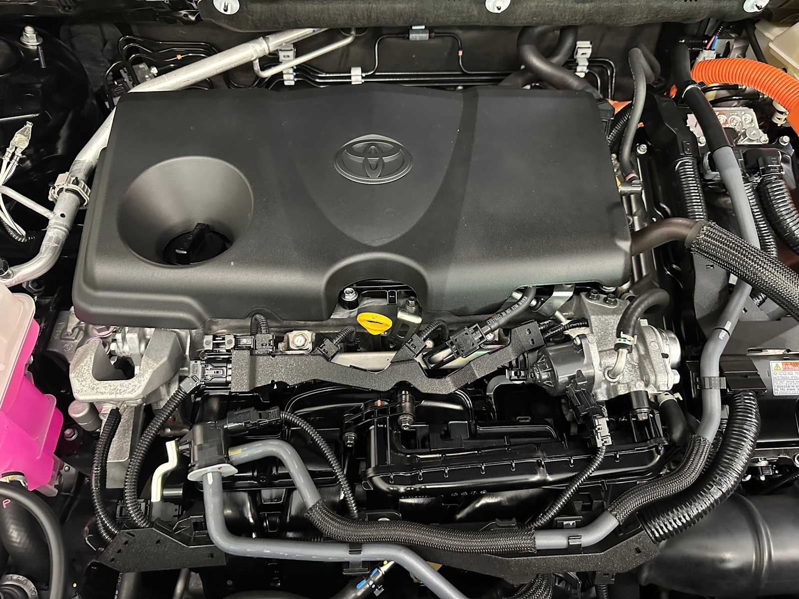 Thumbnail: 2023 Toyota RAV4 - 9