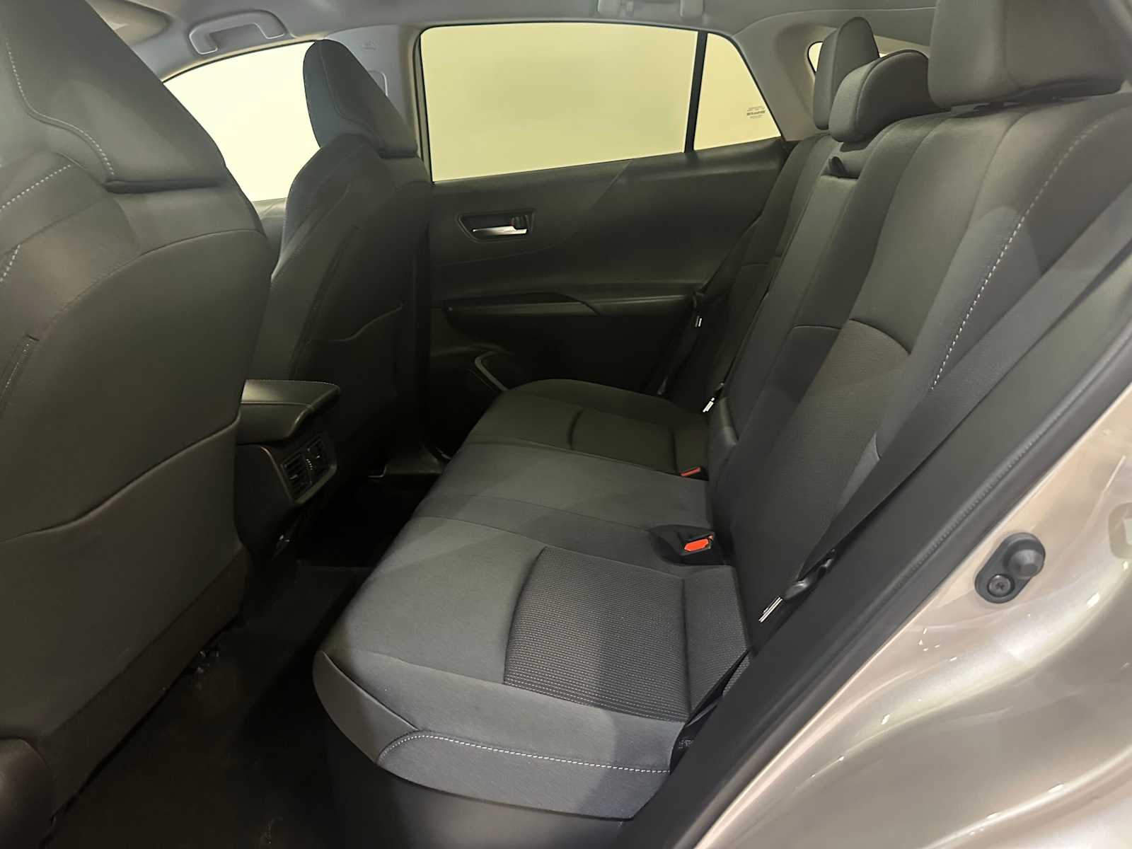 Thumbnail: 2024 Toyota Venza - 23