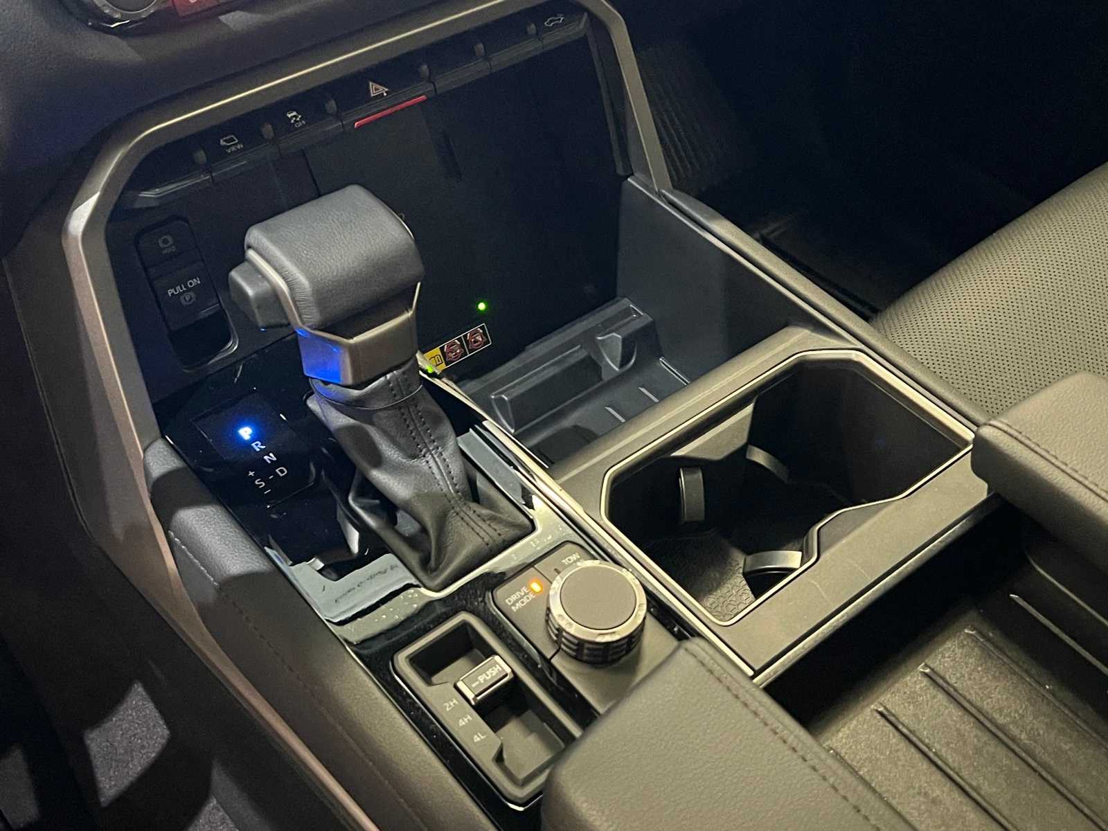 Thumbnail: 2025 Toyota Tundra - 23