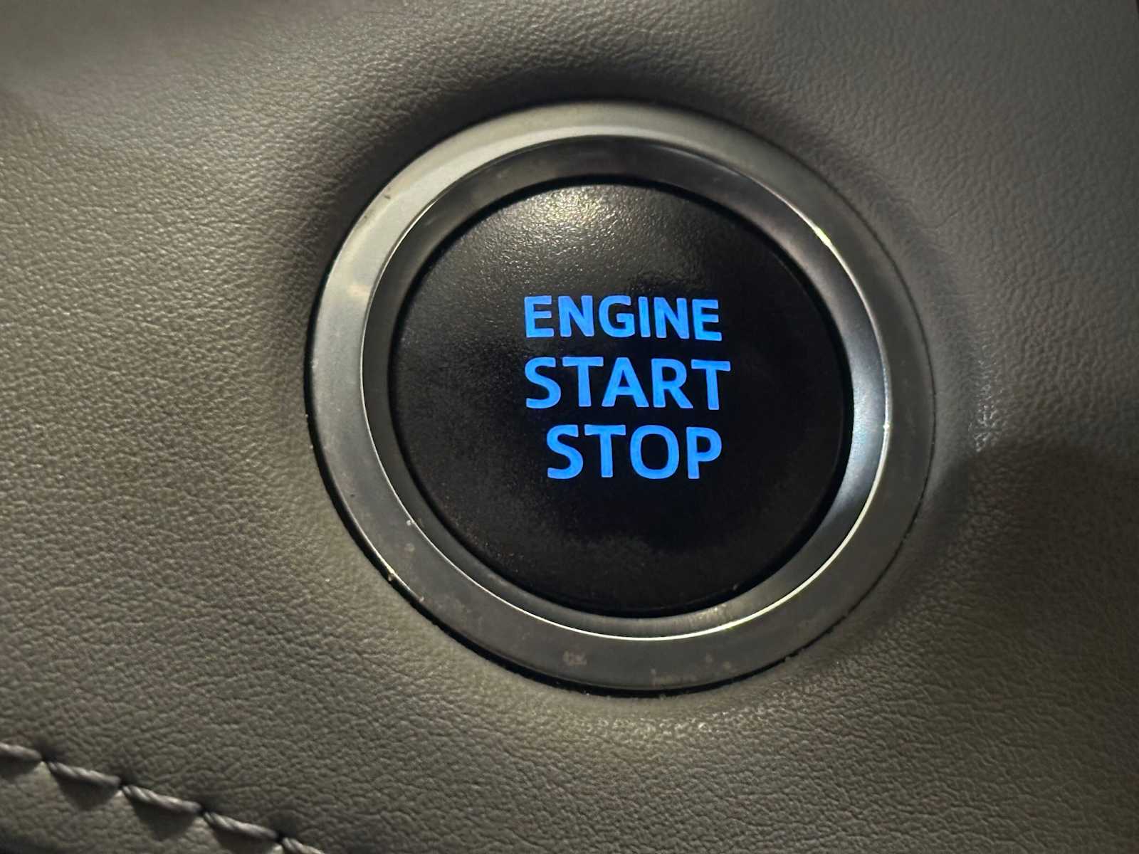 Thumbnail: 2020 Toyota Highlander - 22