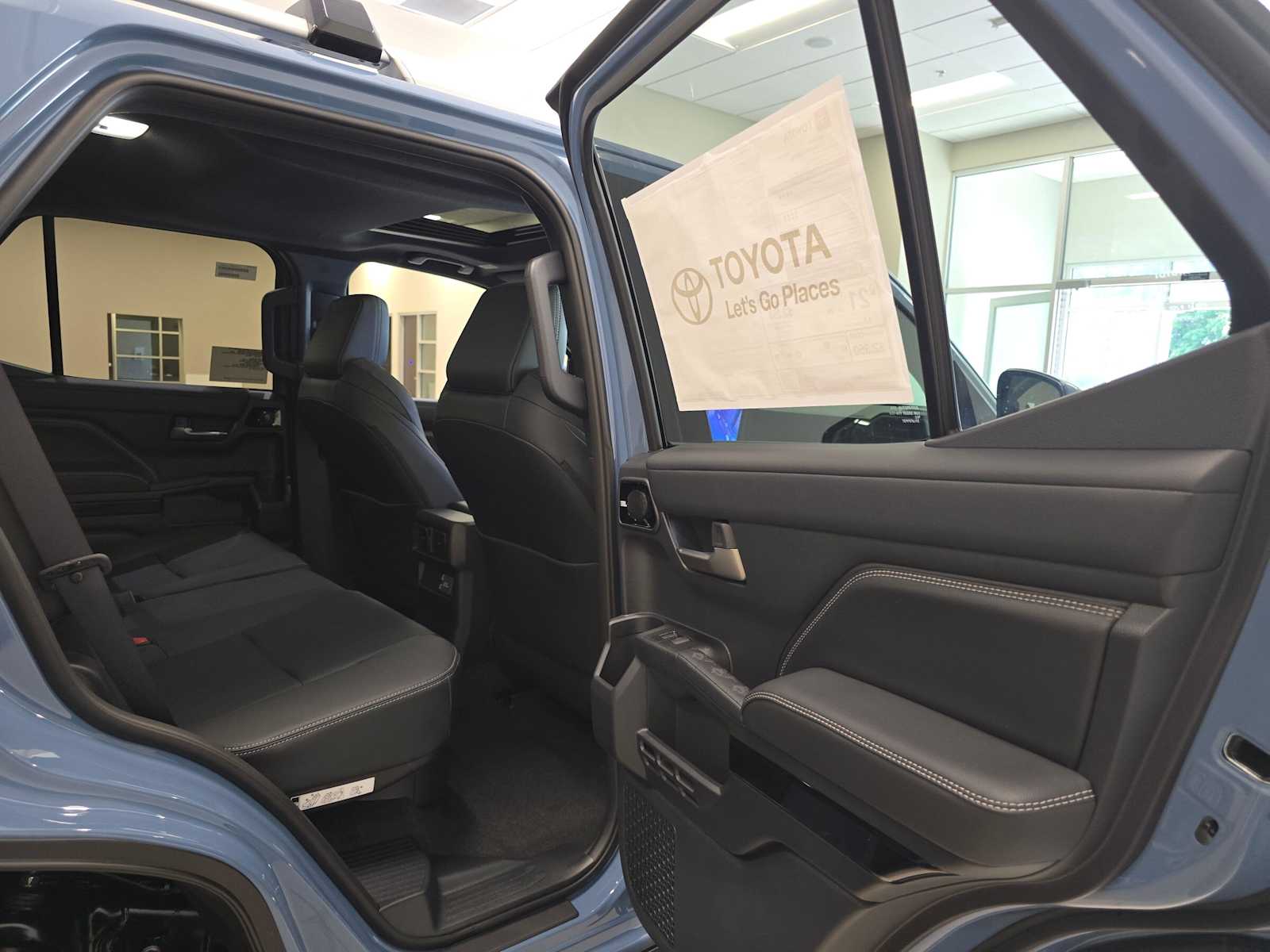 Thumbnail: 2026 Toyota 4Runner - 27