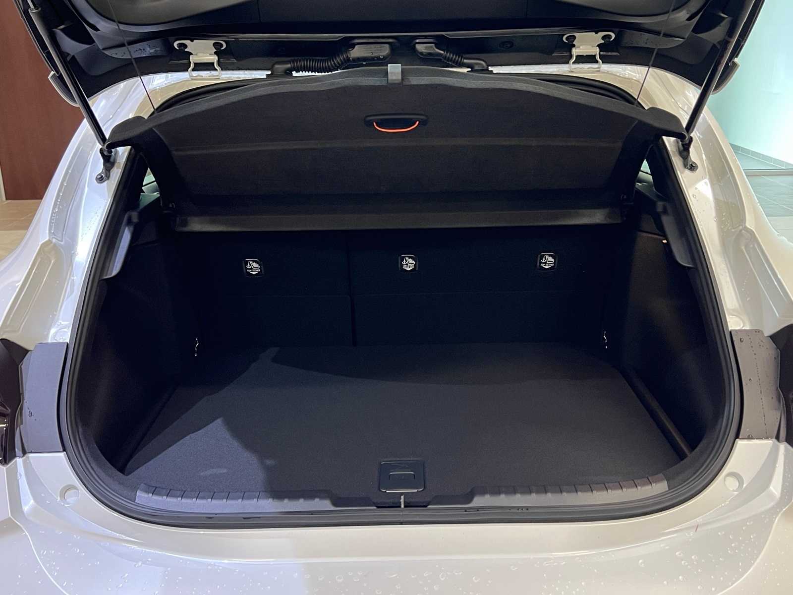 Thumbnail: 2026 Toyota Corolla - 29