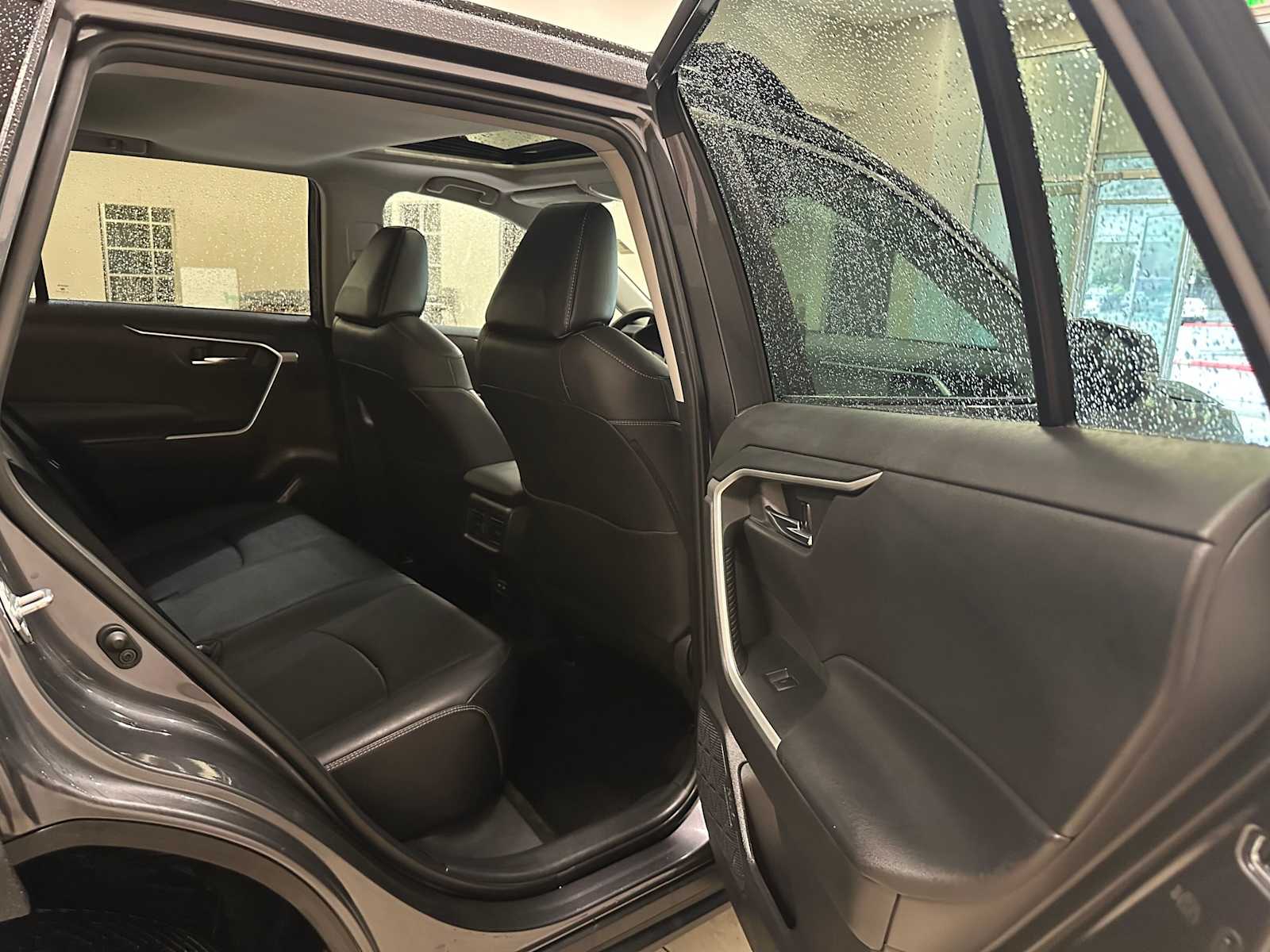 Thumbnail: 2022 Toyota RAV4 - 26