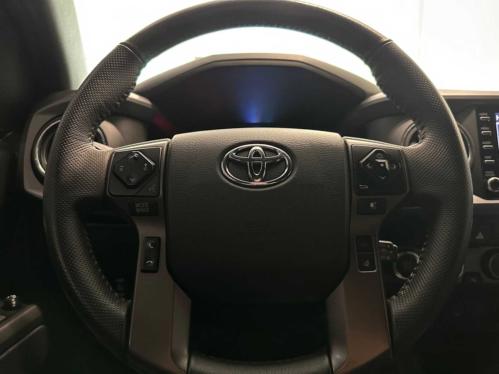 Thumbnail: 2023 Toyota Tacoma - 11