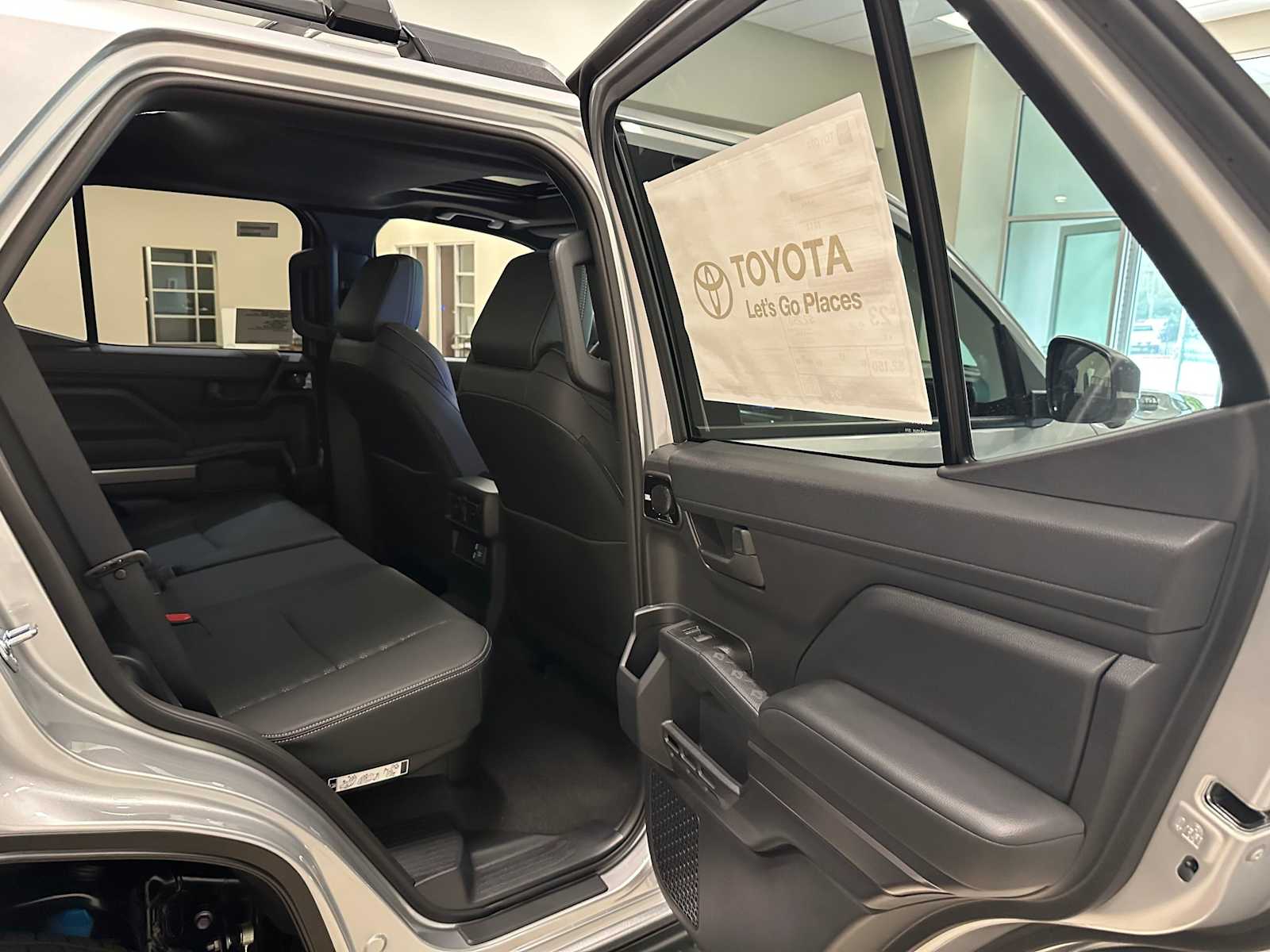 Thumbnail: 2026 Toyota 4Runner - 26