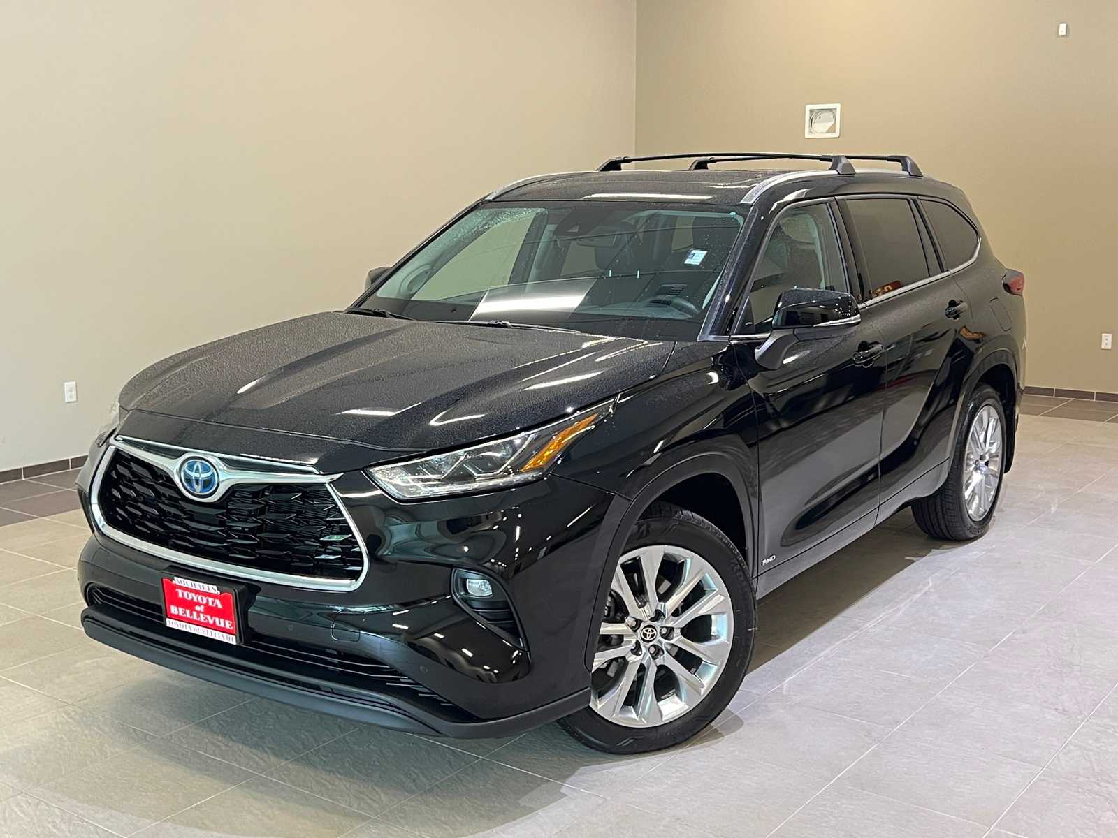 2022 Toyota Highlander Limited -
                  Bellevue, WA