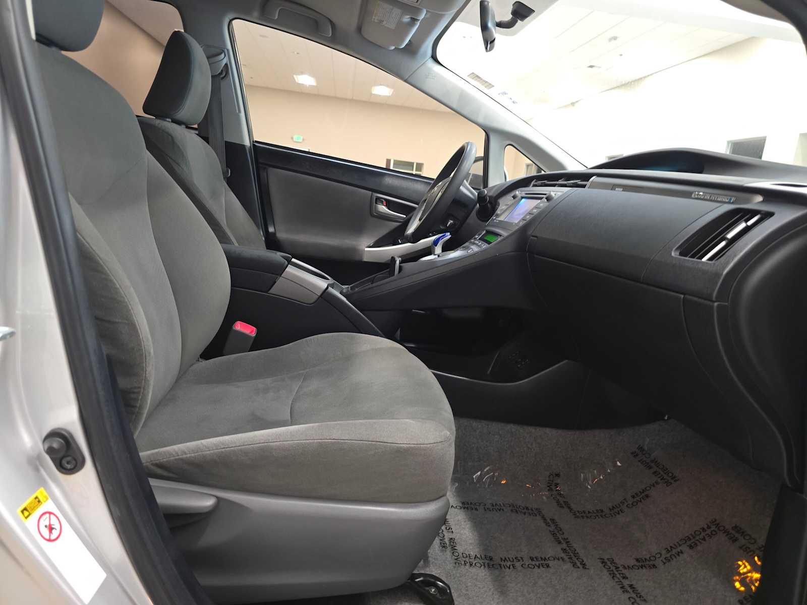 Thumbnail: 2013 Toyota Prius - 25