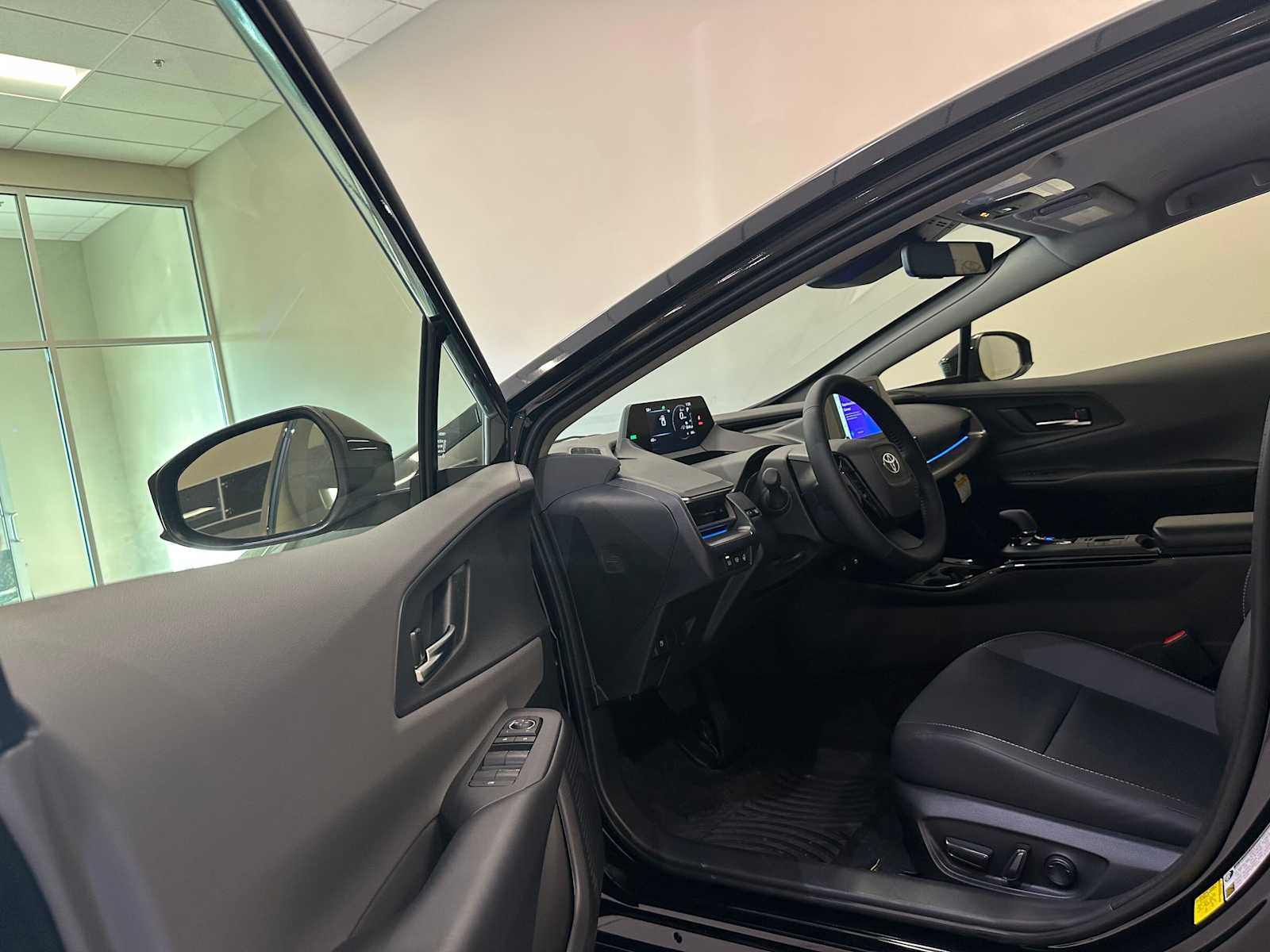 Thumbnail: 2026 Toyota Prius - 21