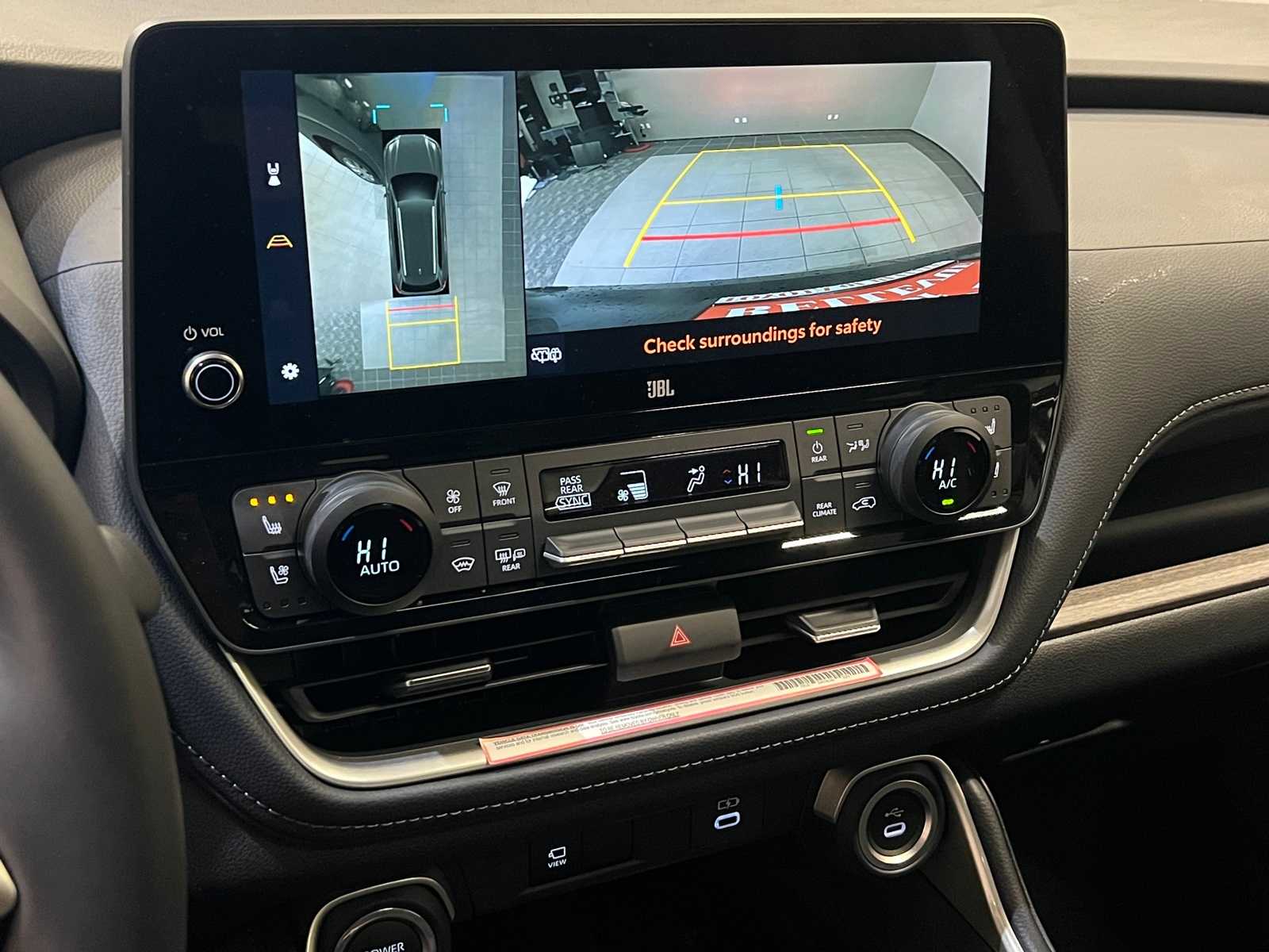 Thumbnail: 2024 Toyota Grand Highlander - 25