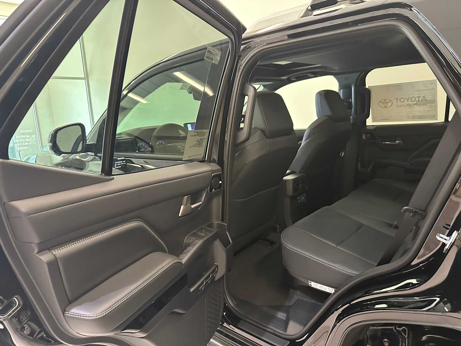 Thumbnail: 2026 Toyota 4Runner - 24