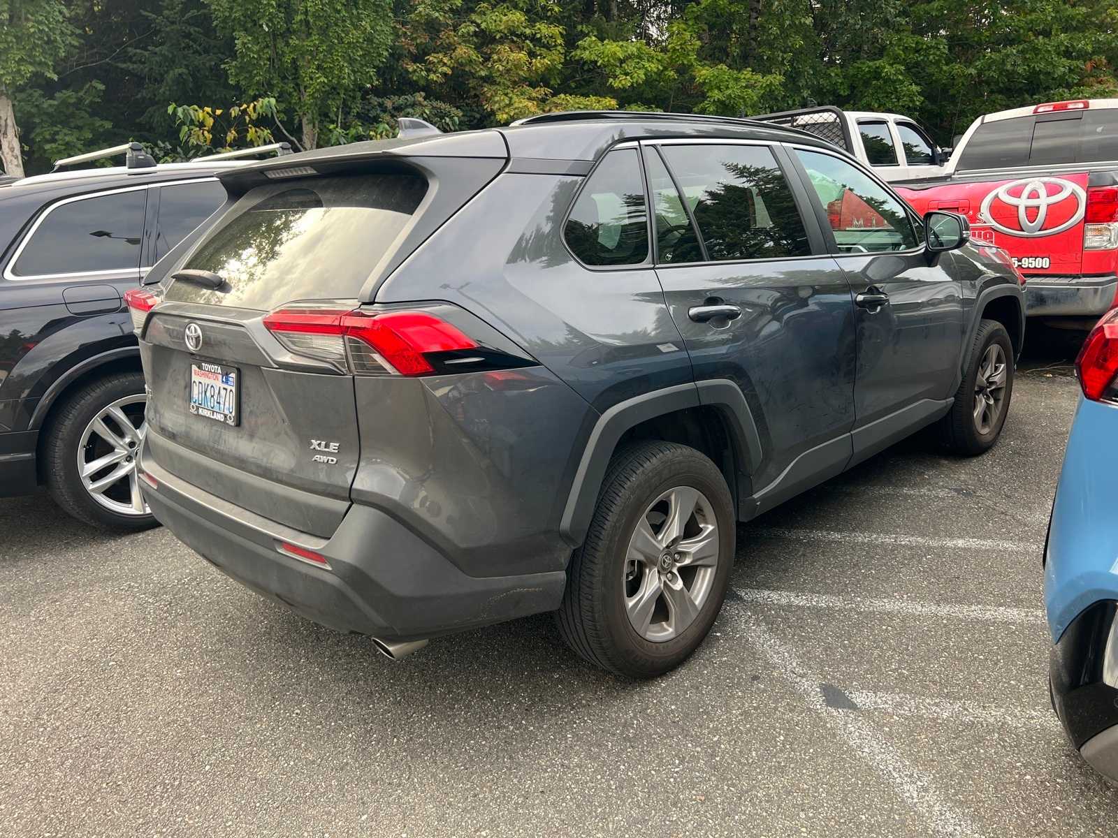 Thumbnail: 2022 Toyota RAV4 - 9