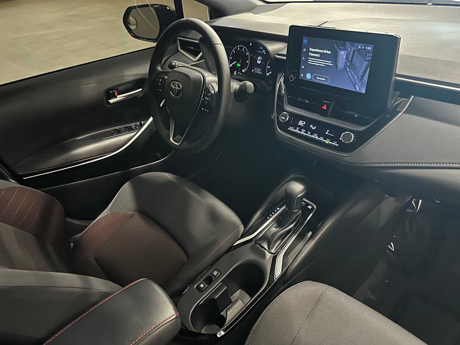 Thumbnail: 2025 Toyota Corolla - 28