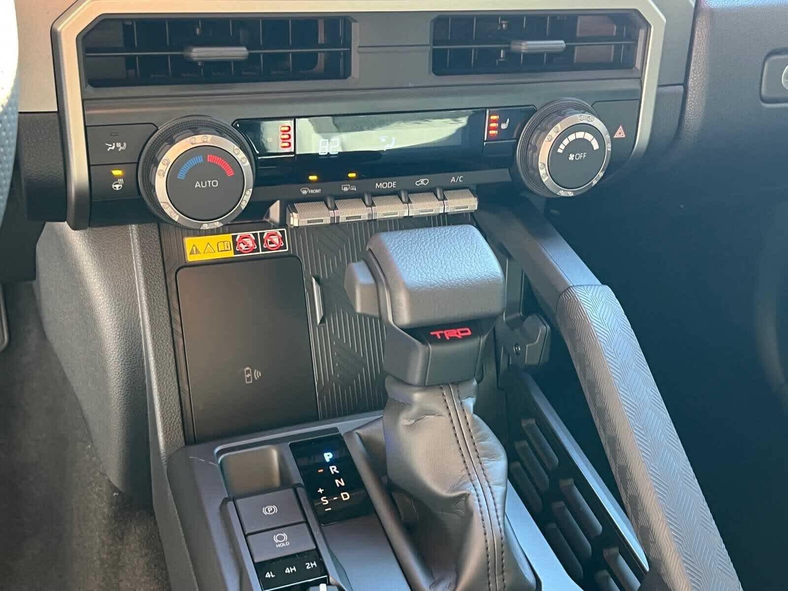 Thumbnail: 2025 Toyota 4Runner - 23