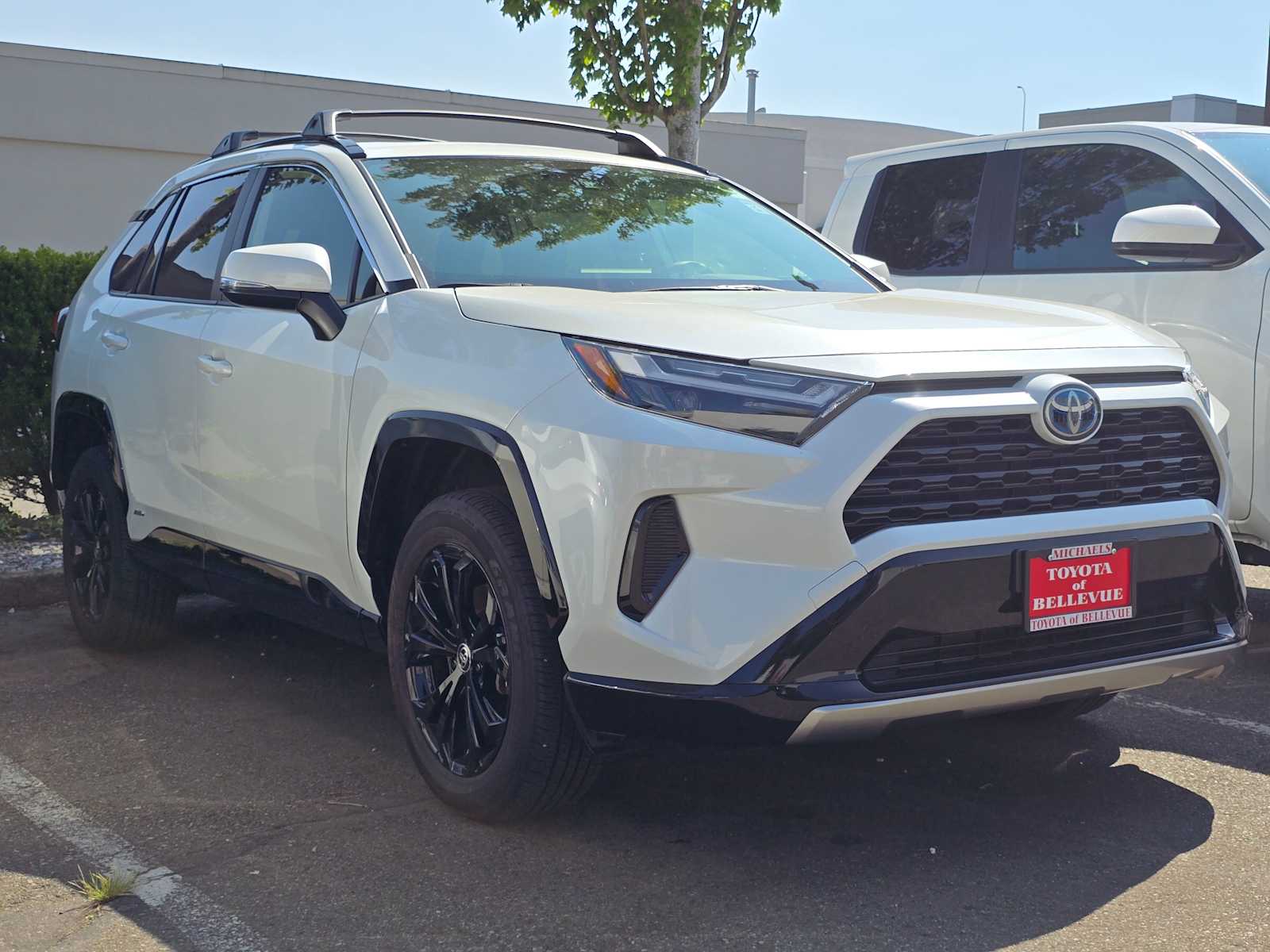 Thumbnail: 2024 Toyota RAV4 - 3