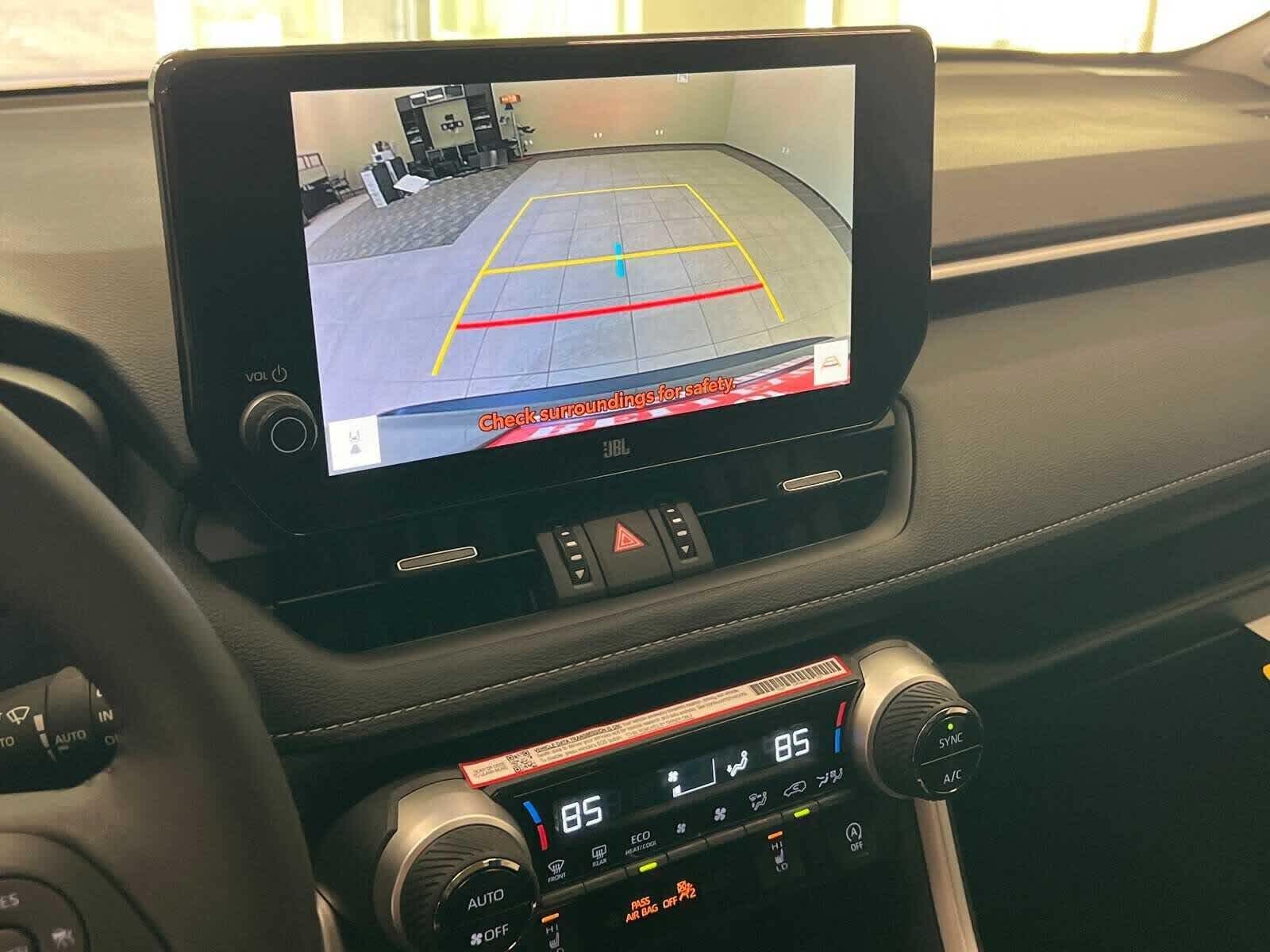 Thumbnail: 2025 Toyota RAV4 - 27