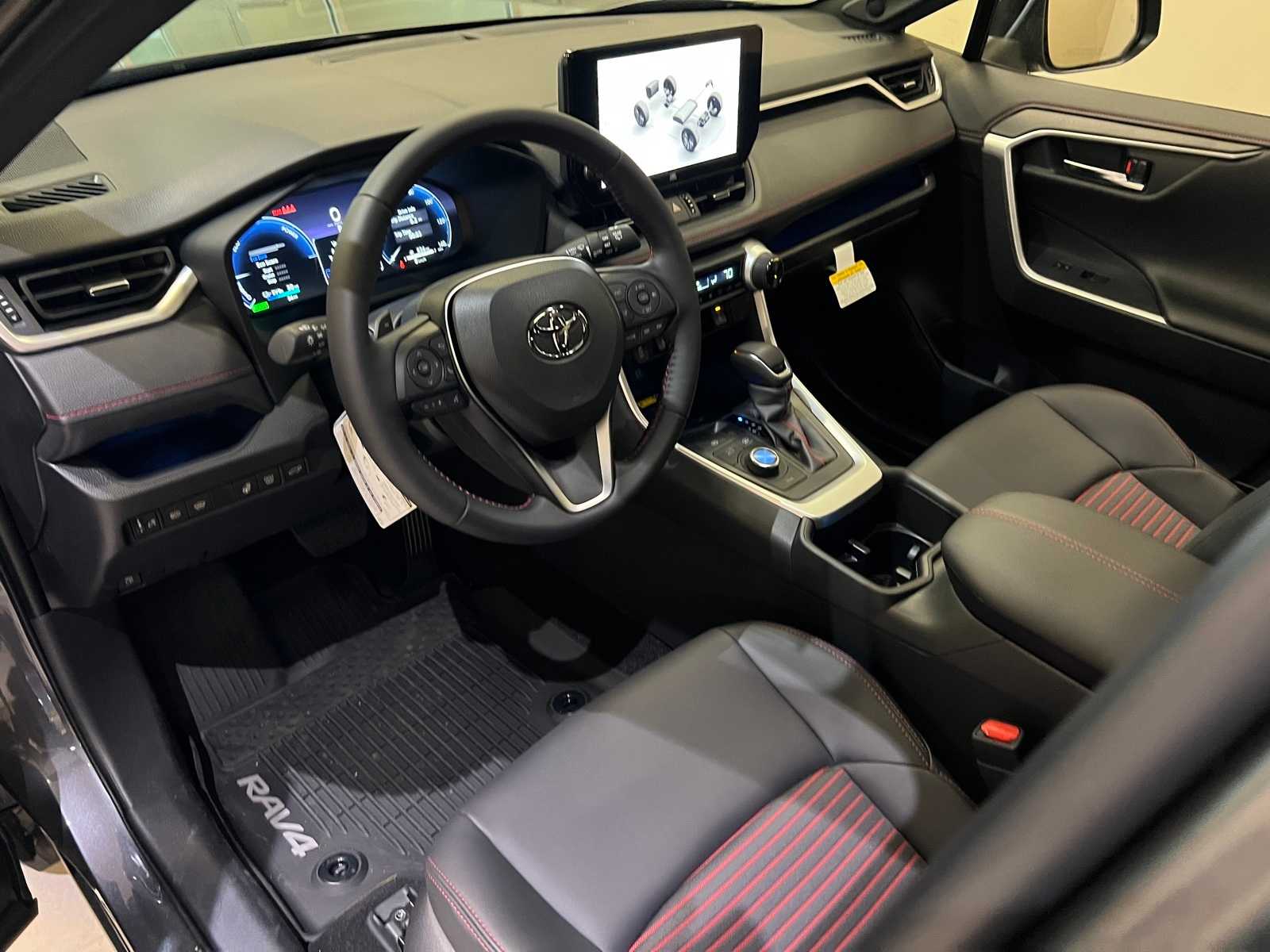 Thumbnail: 2025 Toyota RAV4 - 2