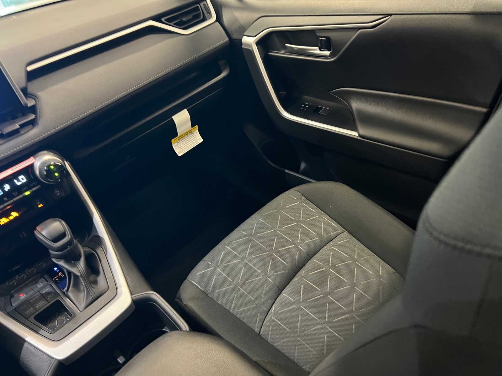 Thumbnail: 2025 Toyota RAV4 - 11