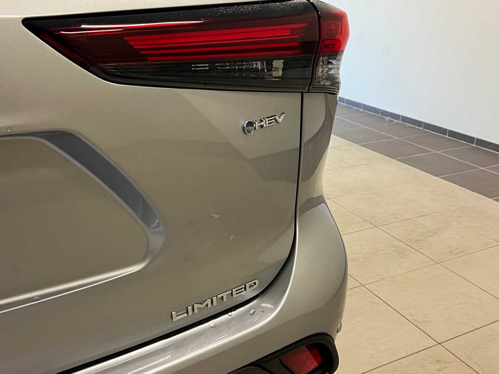 Thumbnail: 2025 Toyota Highlander - 6