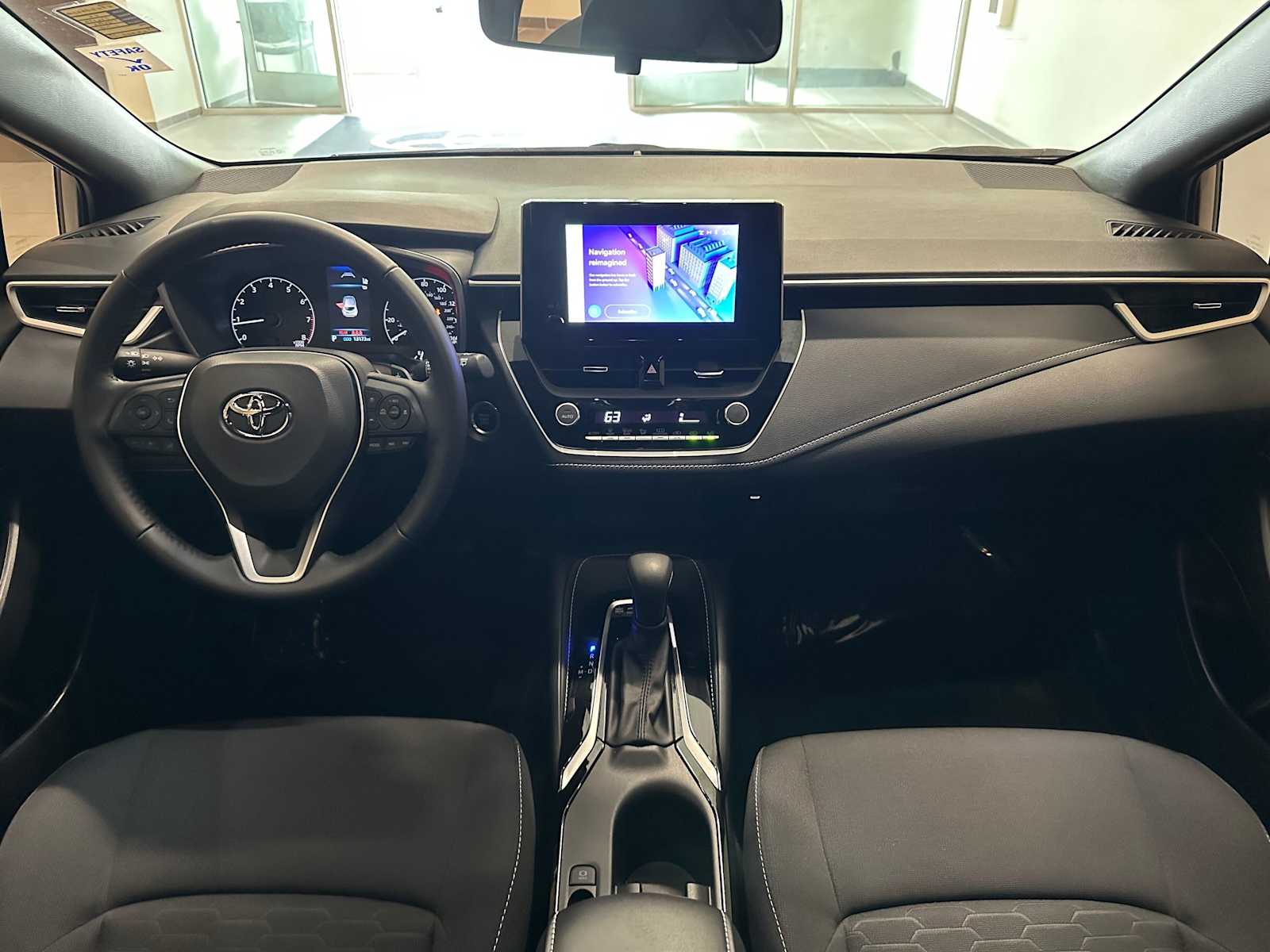 Thumbnail: 2024 Toyota Corolla - 21