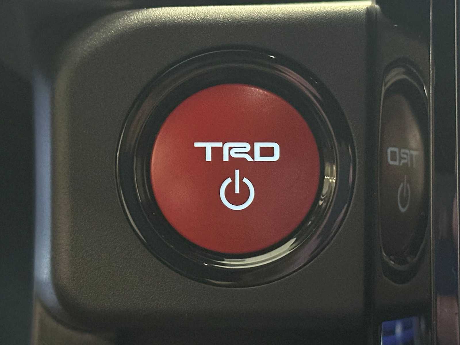 Thumbnail: 2026 Toyota 4Runner - 19