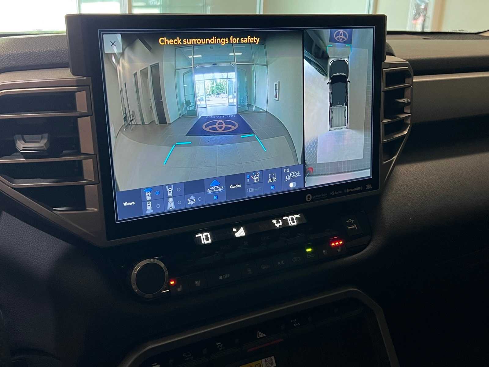 Thumbnail: 2022 Toyota Tundra - 26