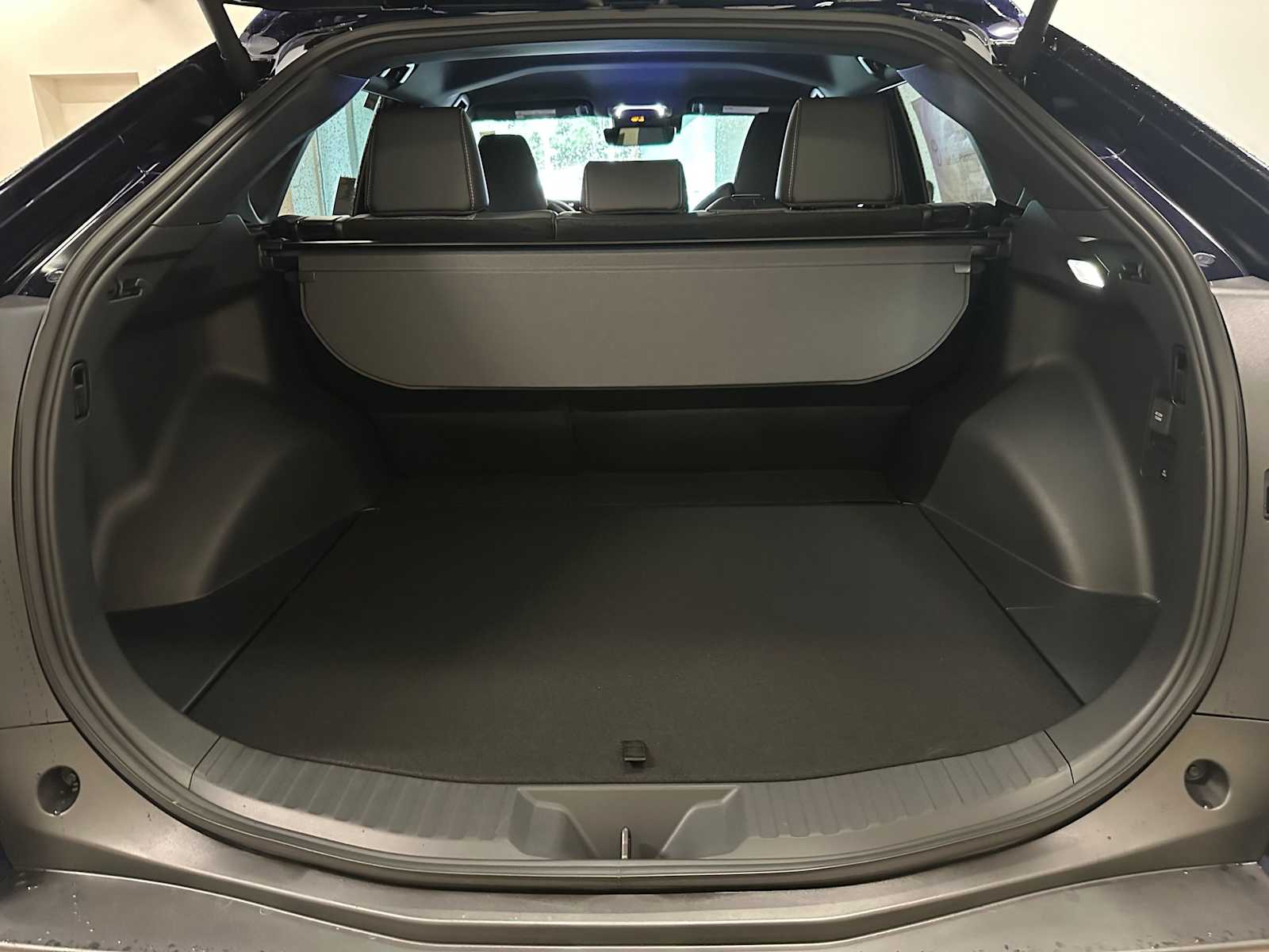 Thumbnail: 2026 Toyota bZ - 28