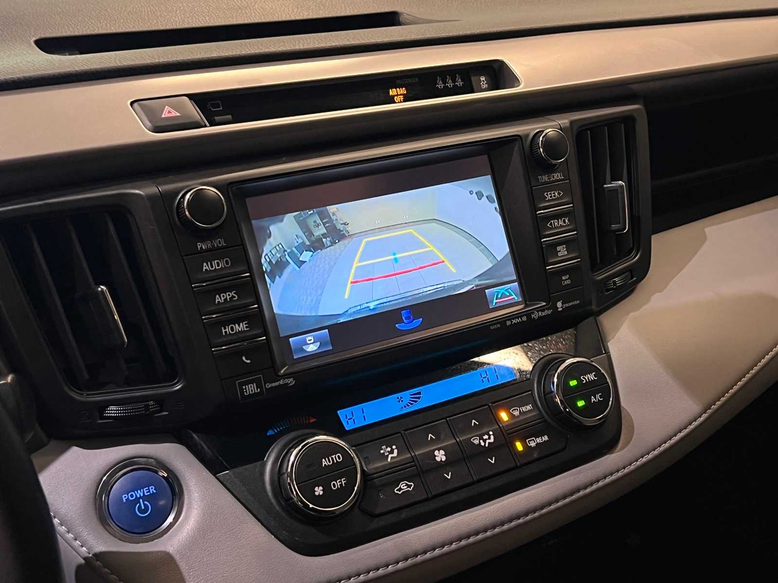 Thumbnail: 2017 Toyota RAV4 - 26