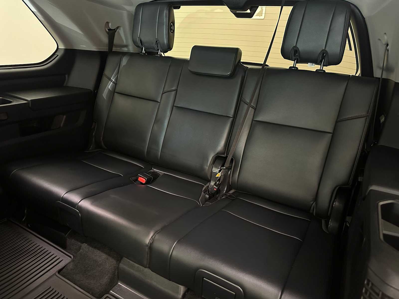 Thumbnail: 2023 Toyota Sequoia - 25