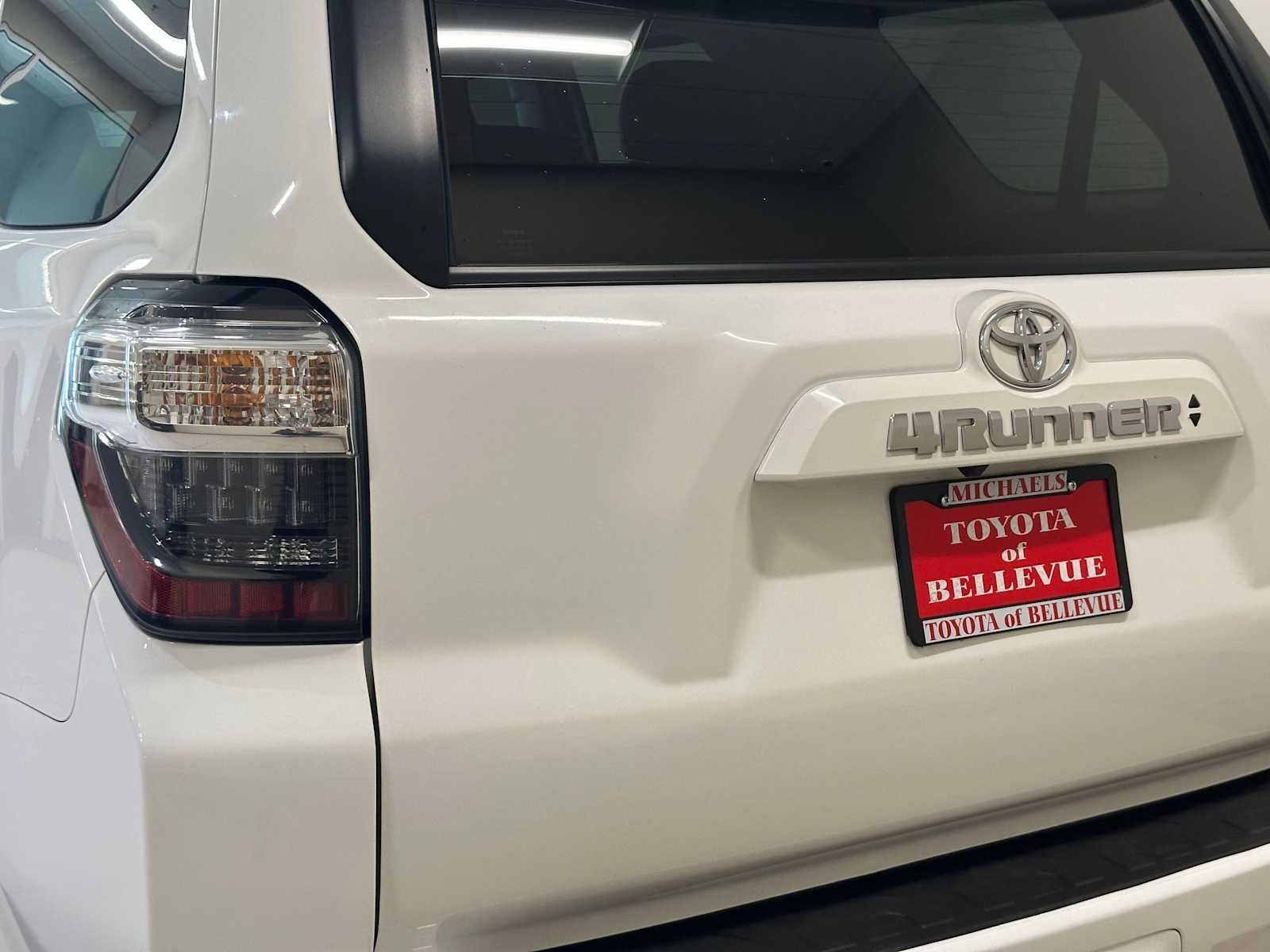 Thumbnail: 2023 Toyota 4Runner - 7