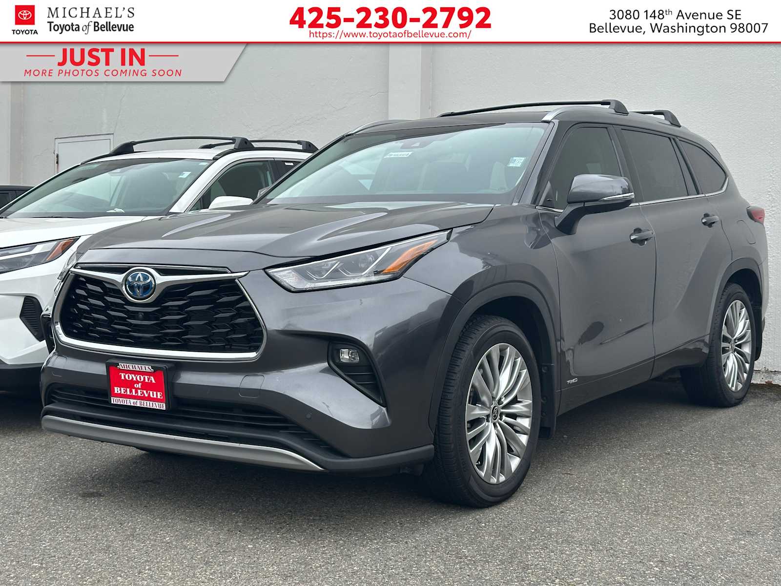Thumbnail: 2022 Toyota Highlander - 1