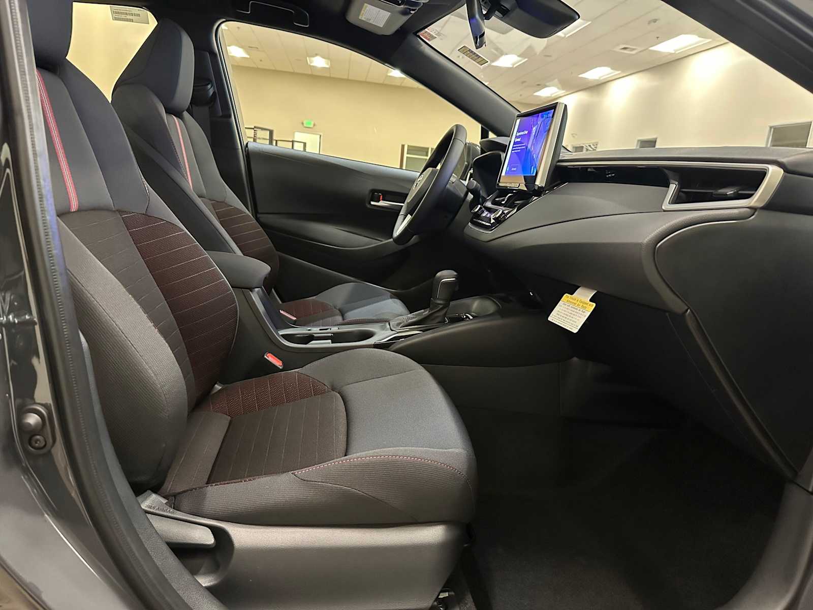 Thumbnail: 2026 Toyota Corolla - 27