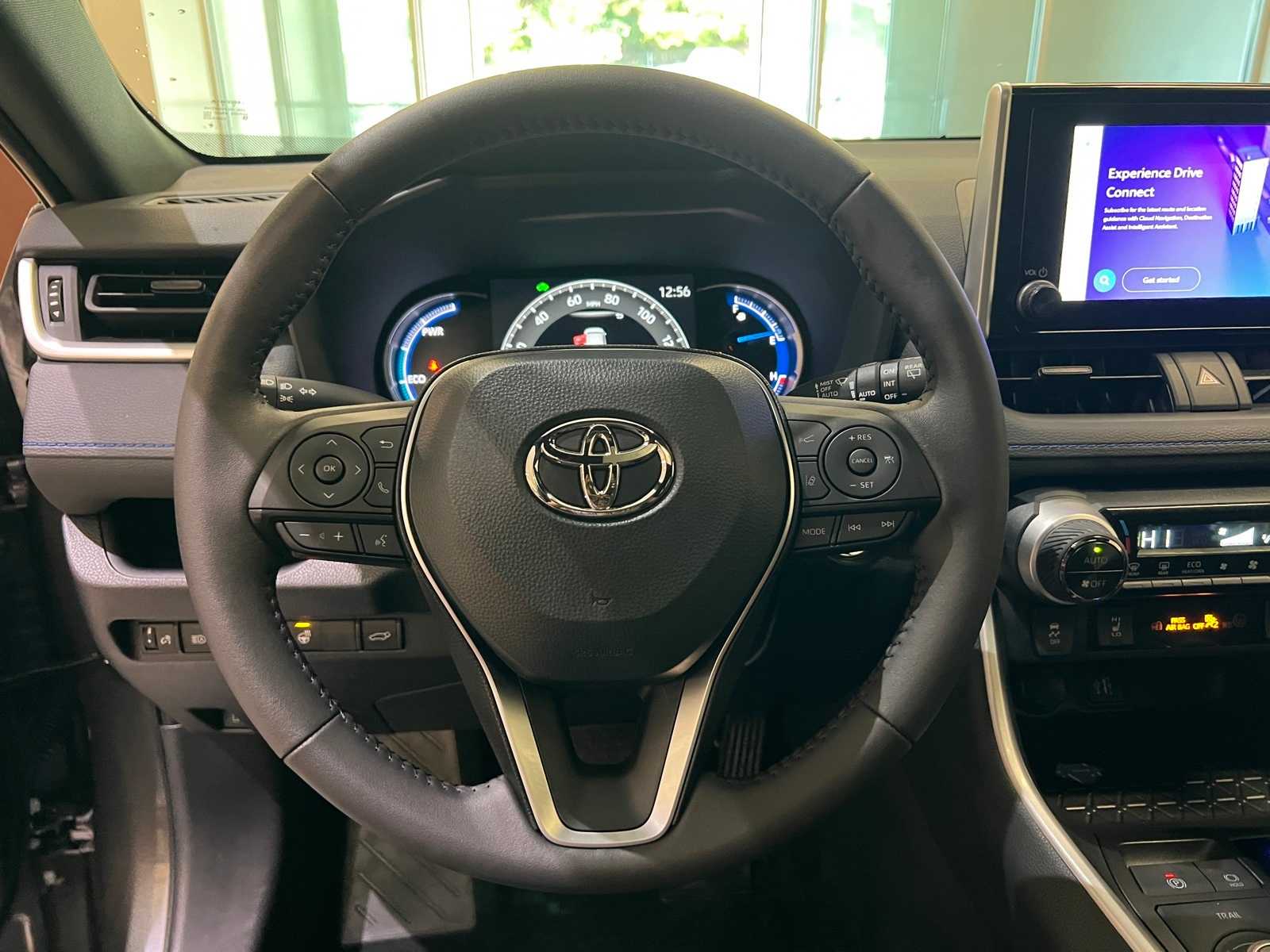 Thumbnail: 2025 Toyota RAV4 - 20