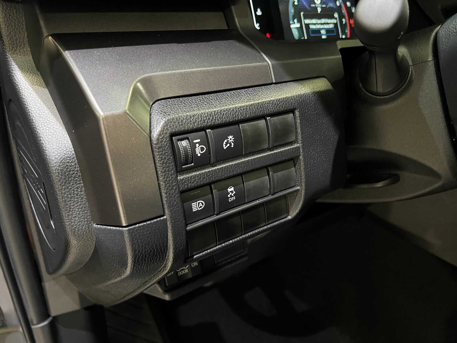 Thumbnail: 2025 Toyota Tacoma - 15