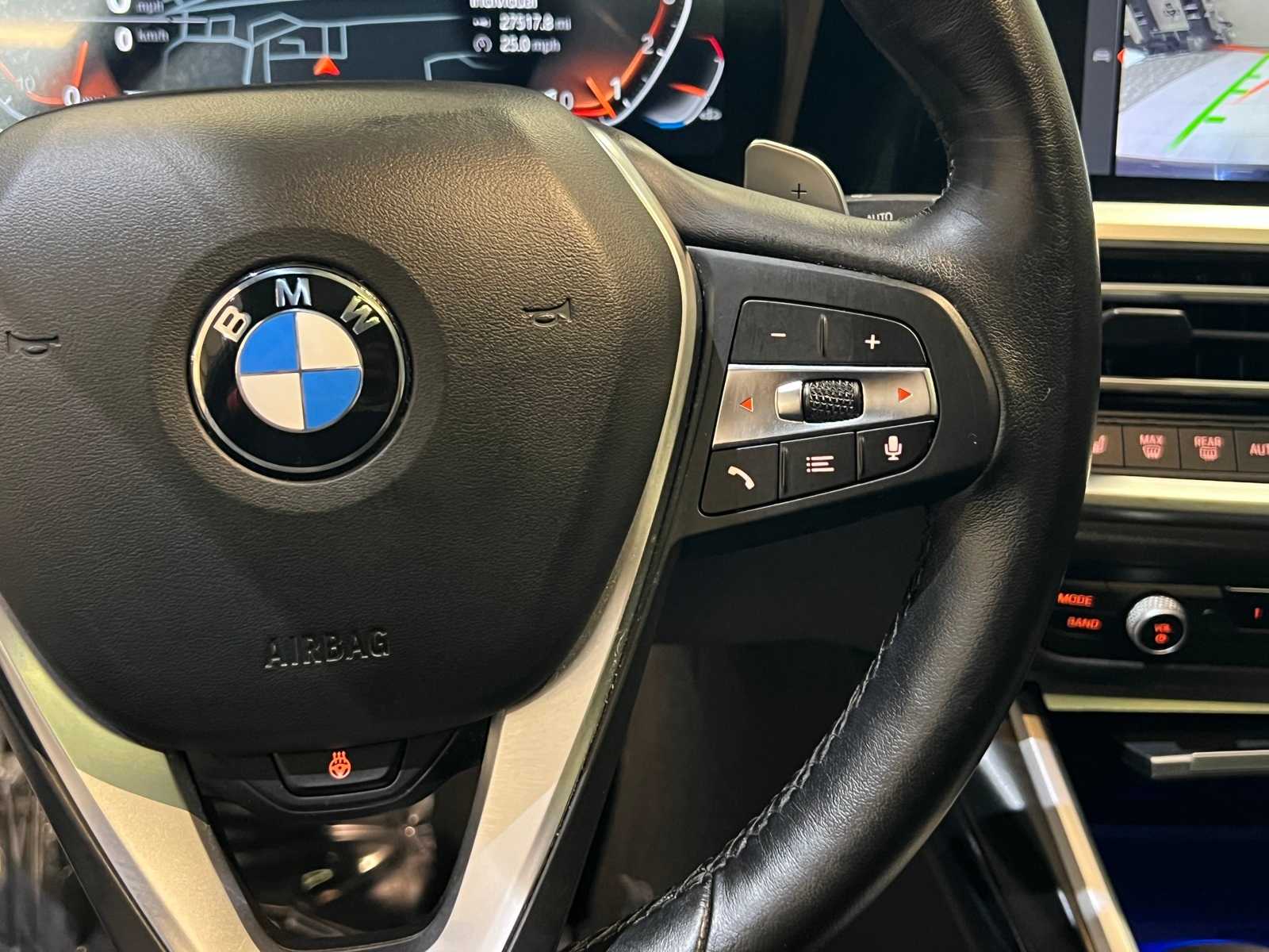 Thumbnail: 2022 BMW 3 Series - 21