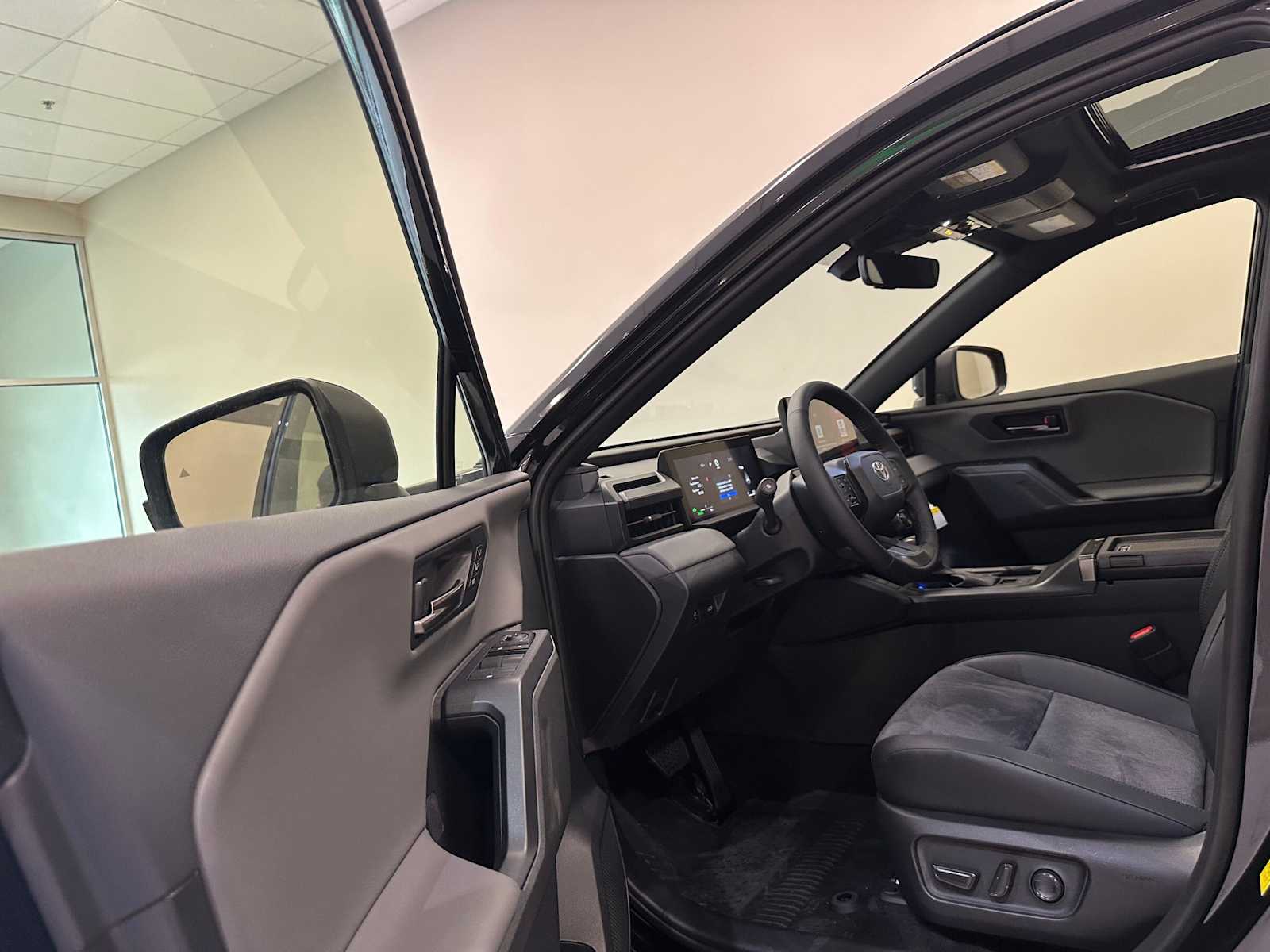 Thumbnail: 2026 Toyota RAV4 - 23