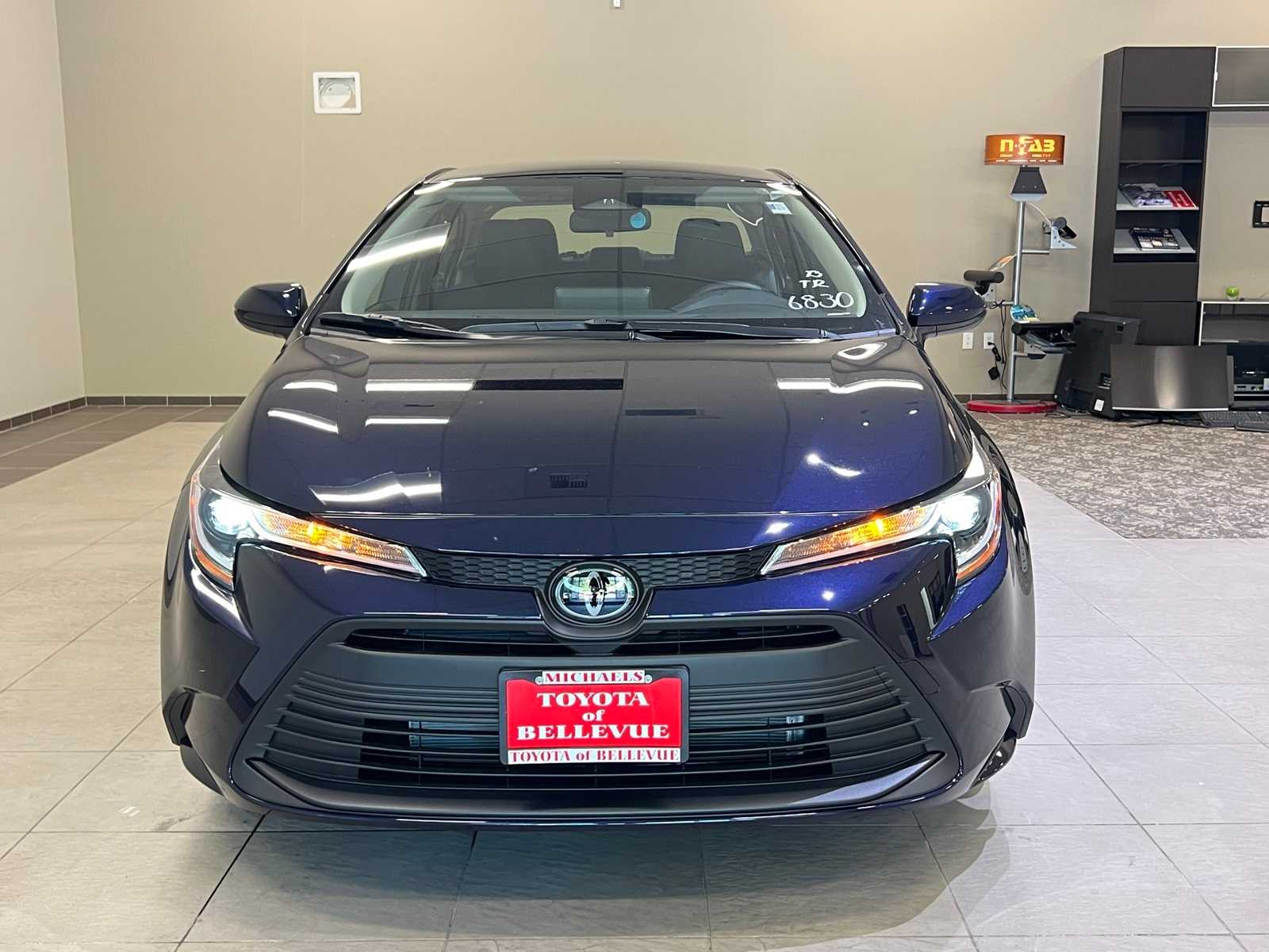 Thumbnail: 2026 Toyota Corolla - 8