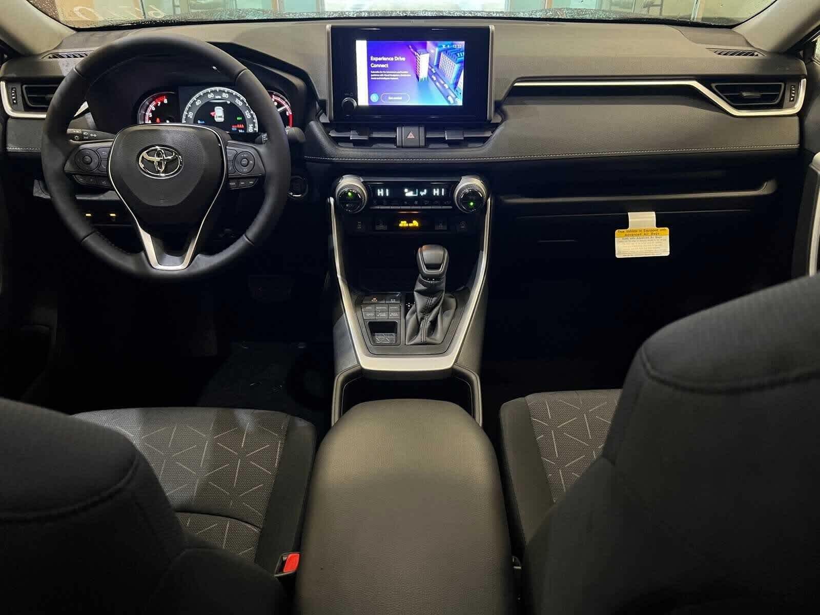 Thumbnail: 2025 Toyota RAV4 - 10