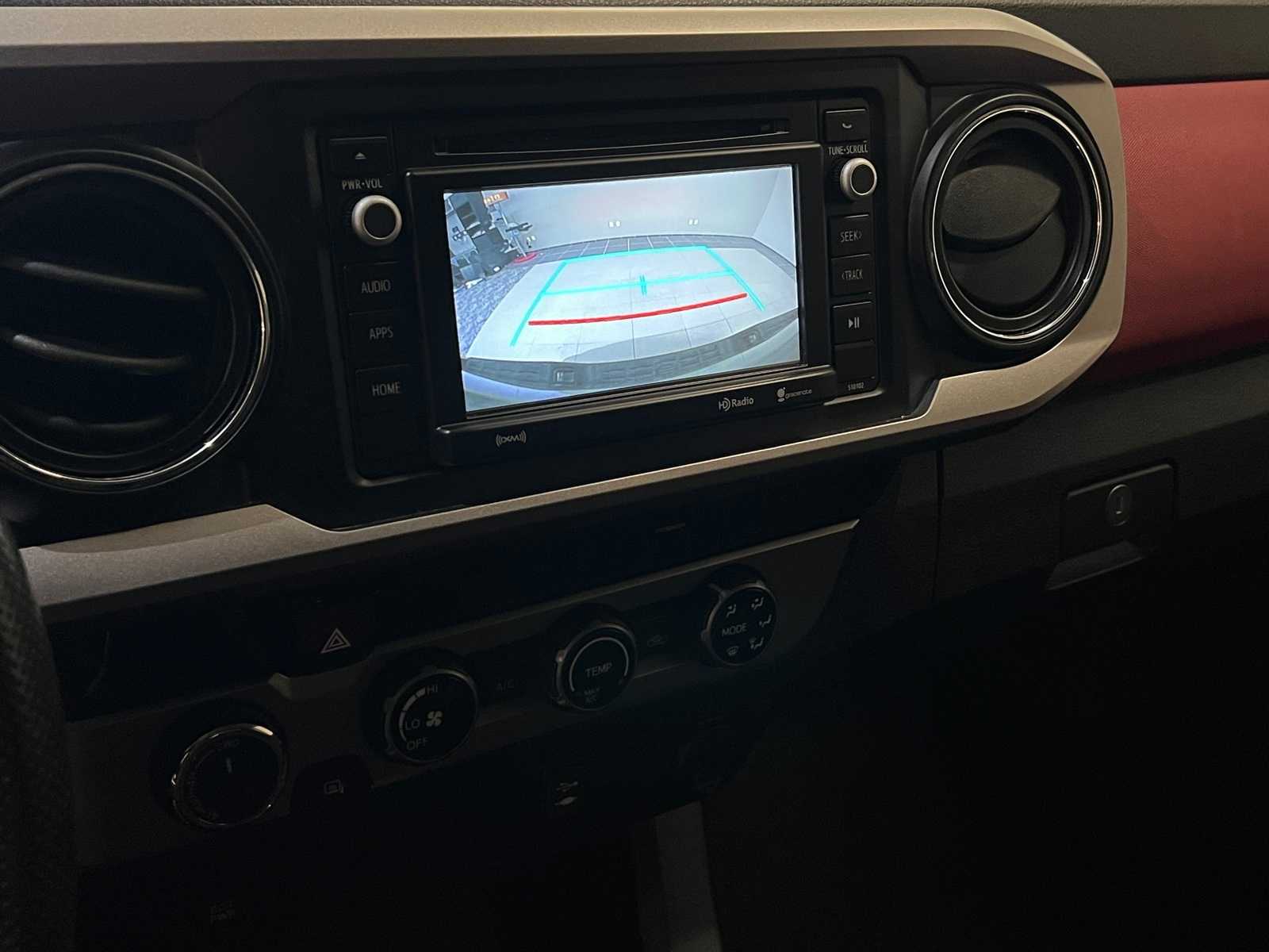 Thumbnail: 2017 Toyota Tacoma - 24