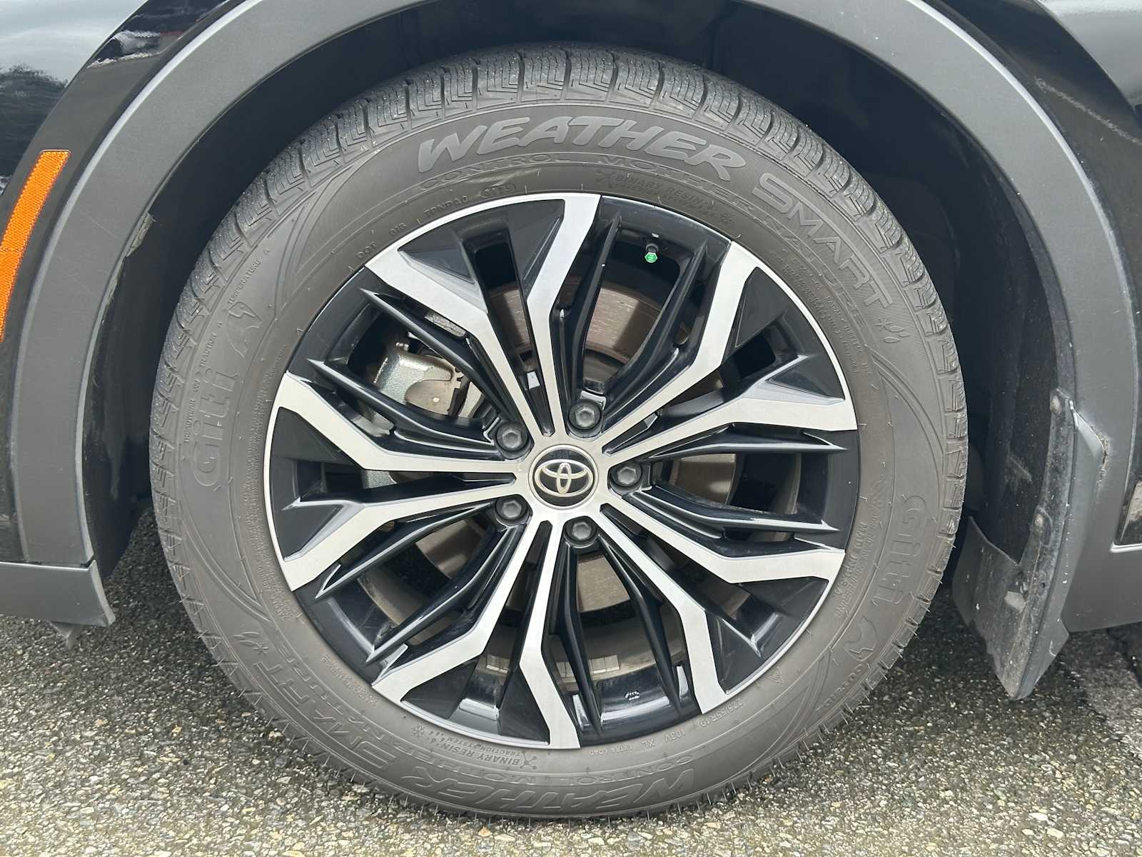 Thumbnail: 2023 Toyota Crown - 6