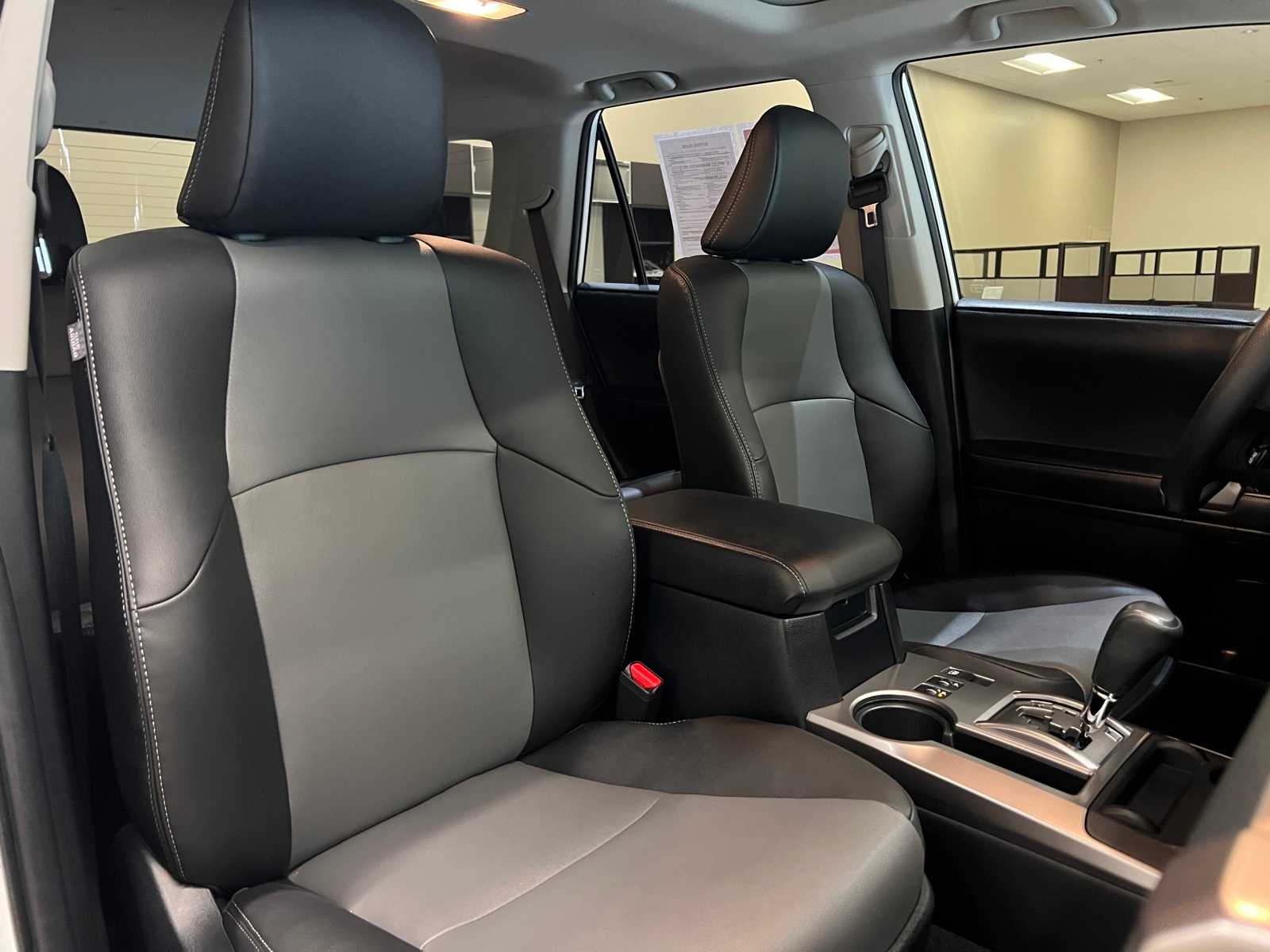 Thumbnail: 2024 Toyota 4Runner - 14