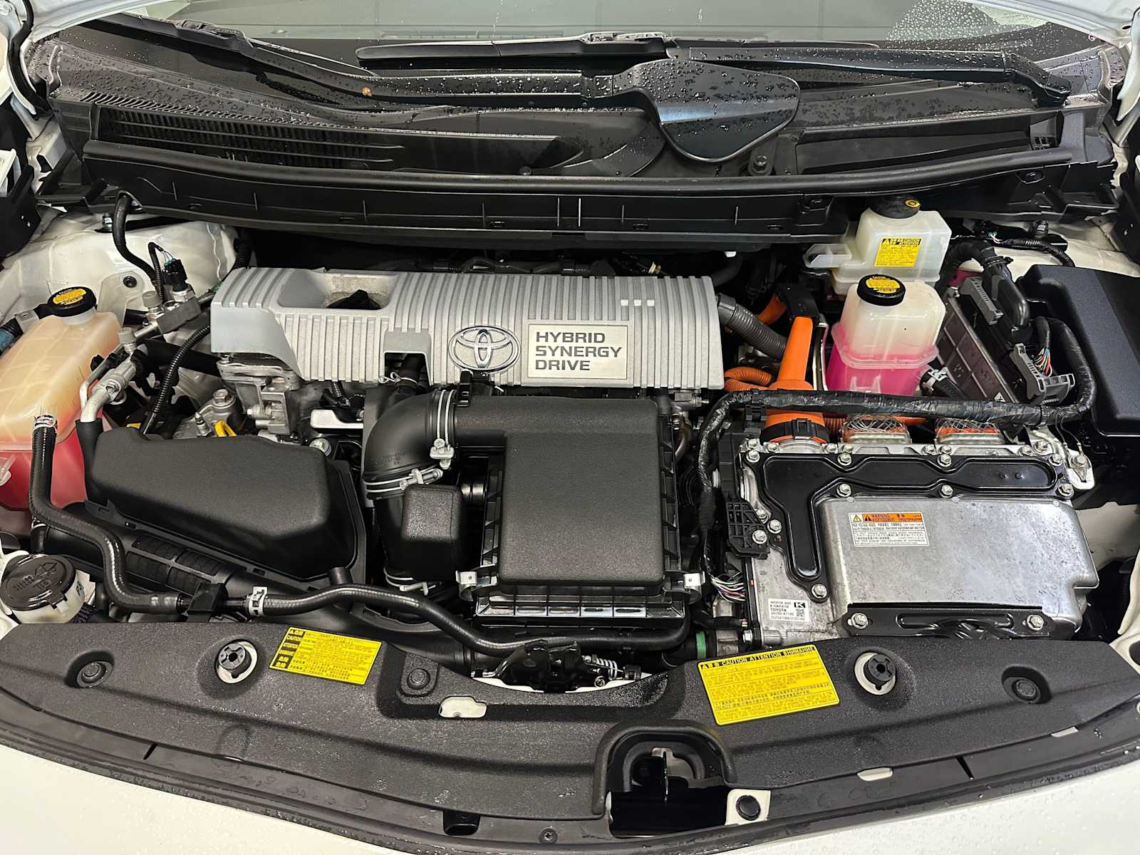 Thumbnail: 2012 Toyota Prius - 9